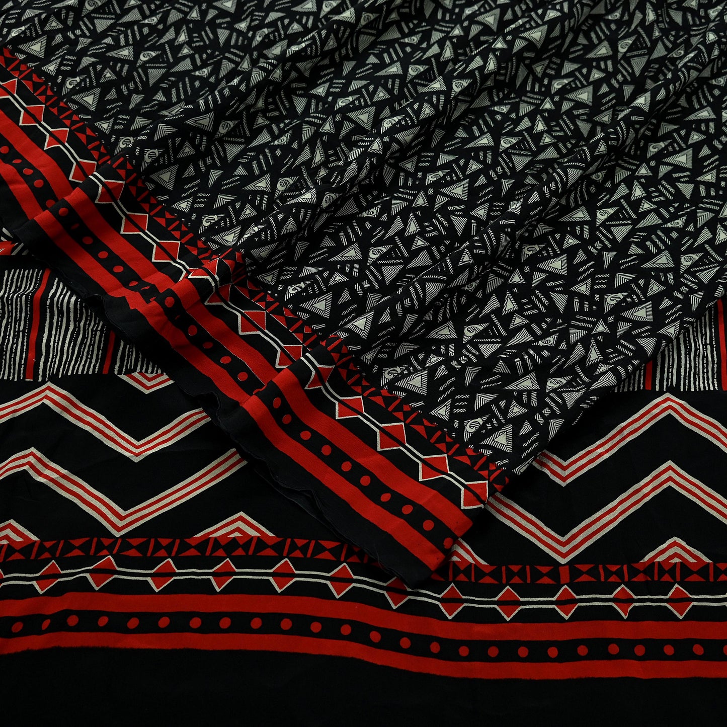 Indian Vintage Beige & Black Saree Pure Crepe Silk Printed Sari Craft Fabric 5yd Sewing Floral Soft Wrap Dress making Crafting Quilting