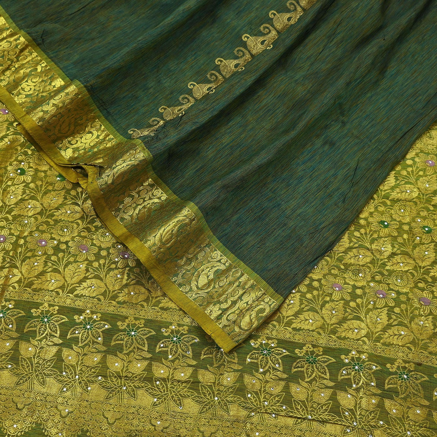 Indian Vintage Heavy Green Kanjivaram Saree 100% Pure Silk Sari Zari Border 5Yd Craft Fabric Floral Crafting Dress making Bollywood saree
