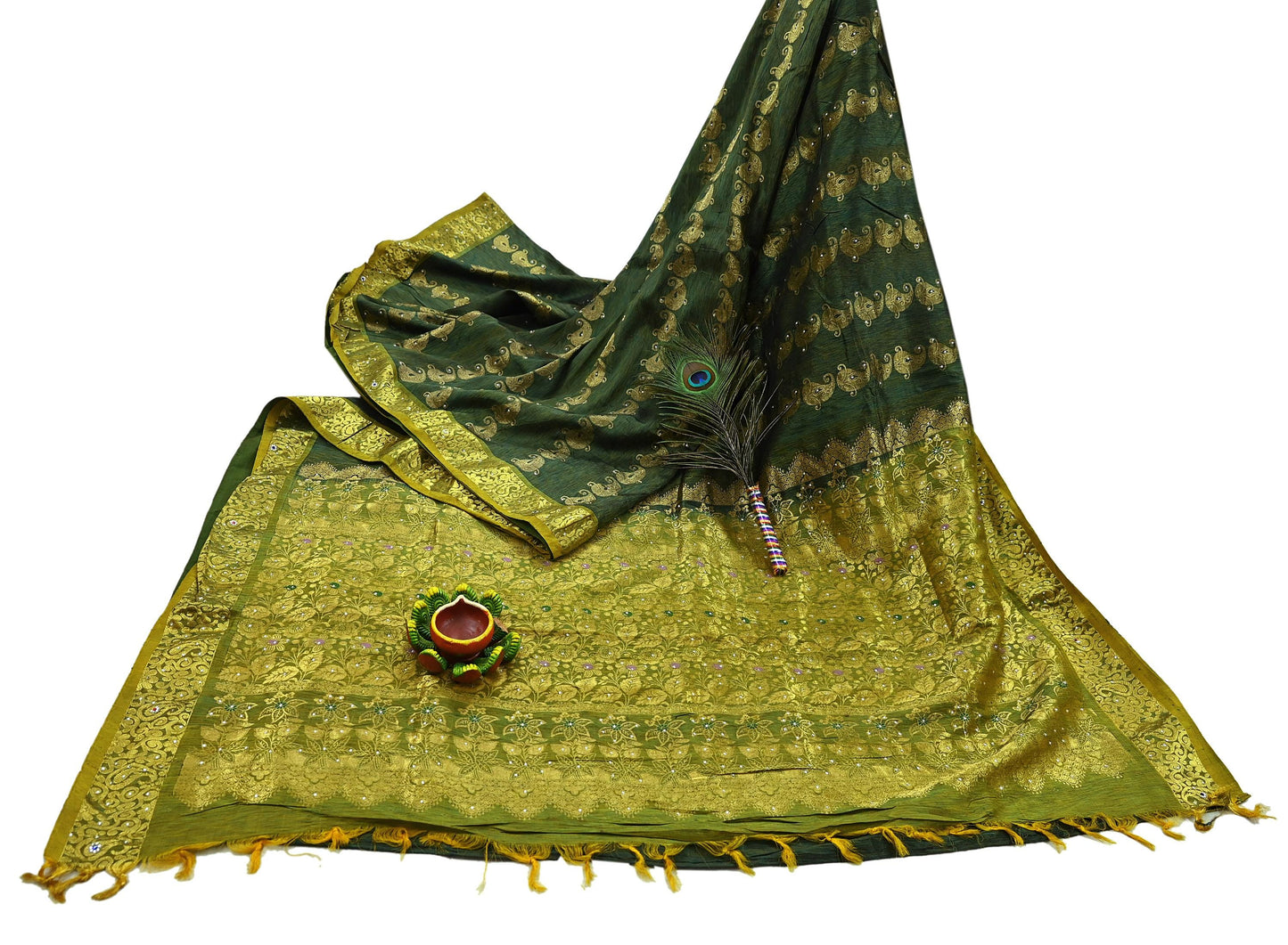 Indian Vintage Heavy Green Kanjivaram Saree 100% Pure Silk Sari Zari Border 5Yd Craft Fabric Floral Crafting Dress making Bollywood saree