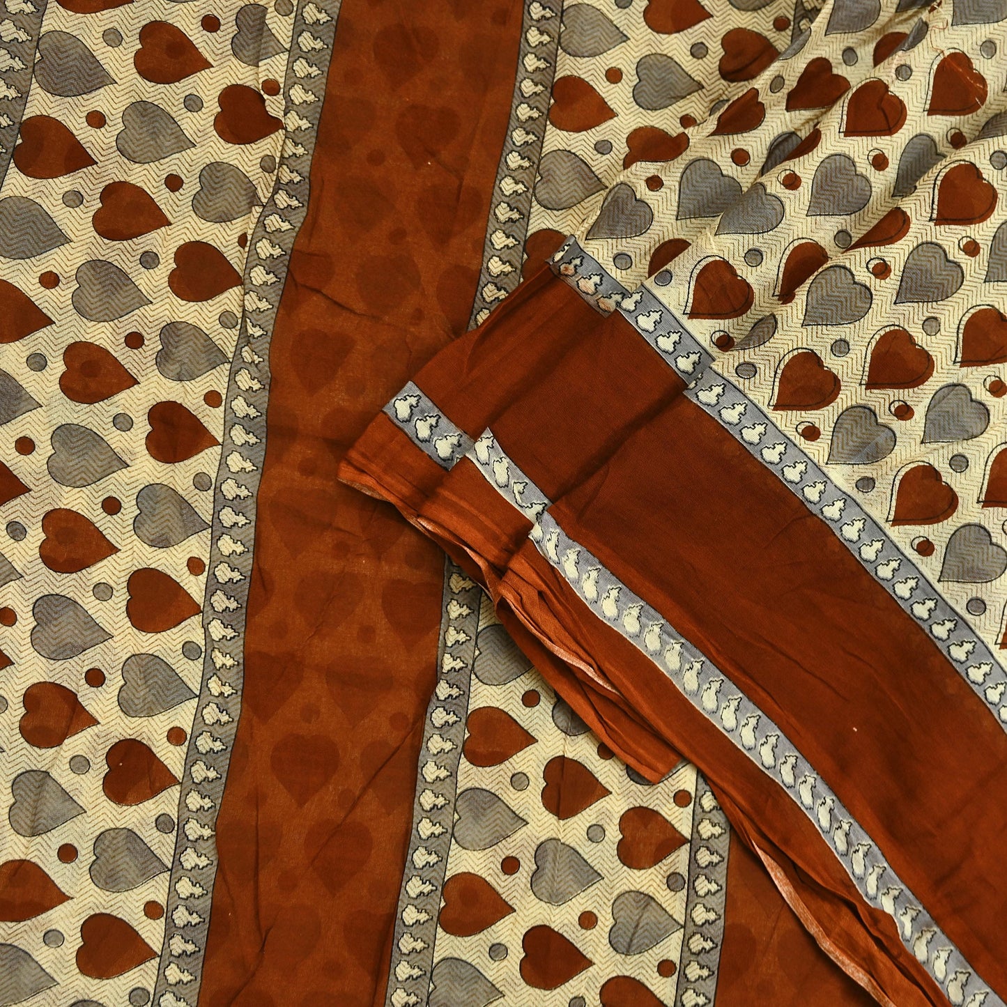 Indian Vintage Beige Saree Printed 100% Pure Cotton Sari Craft Fabric 5Yd Soft Sewing Sarong Wrap Dress Making Quilting Crafting