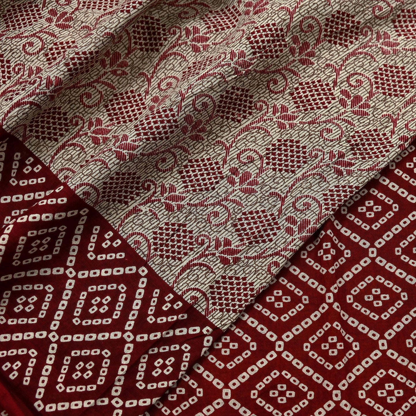 Indian Vintage Sari Maroon & Beige Pure Cotton Bandhani Printed Sarees 5yd Sewing Craft Fabric Dress Making Soft Sarong Quilting Crafting