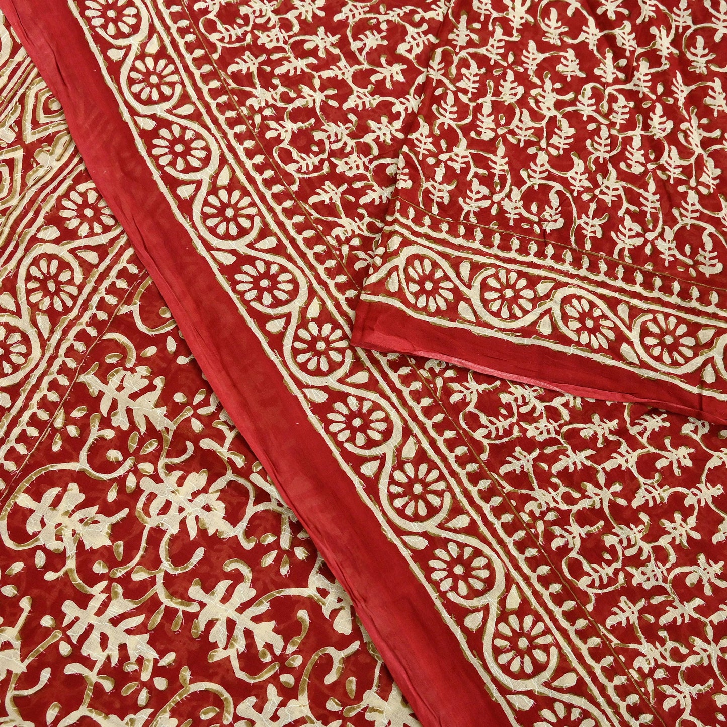 Indian Vintage Red Saree Block Printed Pure Cotton Sari Craft Fabric Soft 5Yd Sewing Sarong Wrap Boho Quilting Crafting Upcycle Dress making