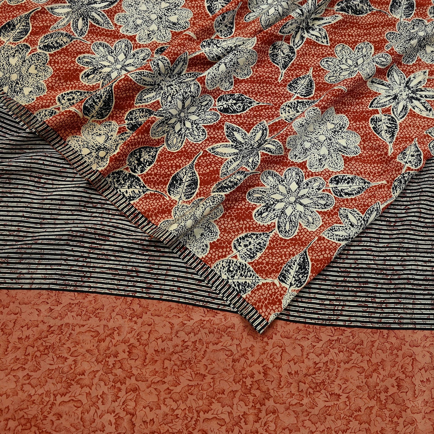 Indian Vintage Brown & Black Saree Pure Crepe Silk Printed Sari 5yd Sewing Floral Soft Craft Fabric Wrap Dress Making Crafting Quilting