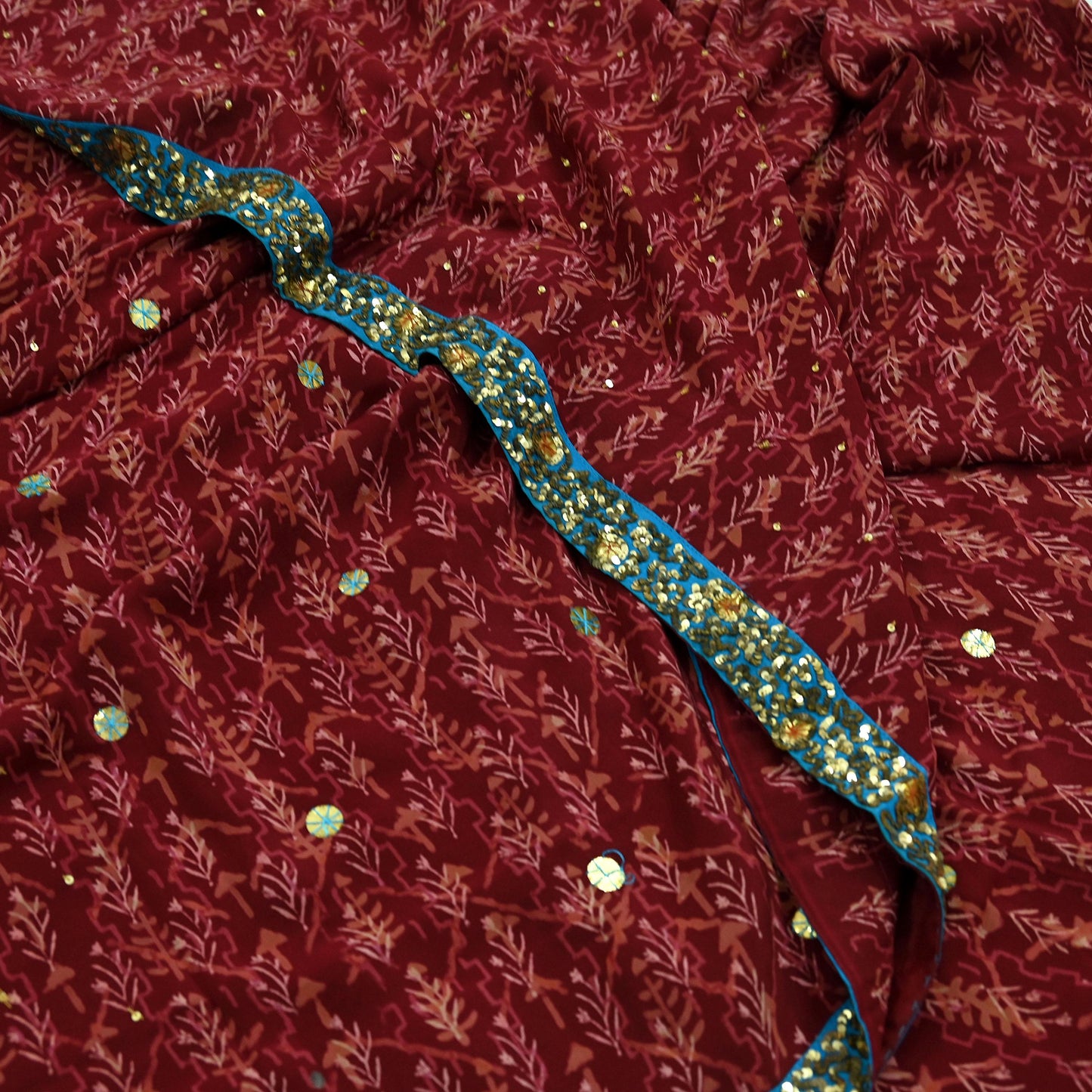 Indian Vintage Sari Maroon Pure Crepe Silk Hand Embroidered Saree 5yd Sewing Floral Craft Sequins Dress making Crafting Quilting