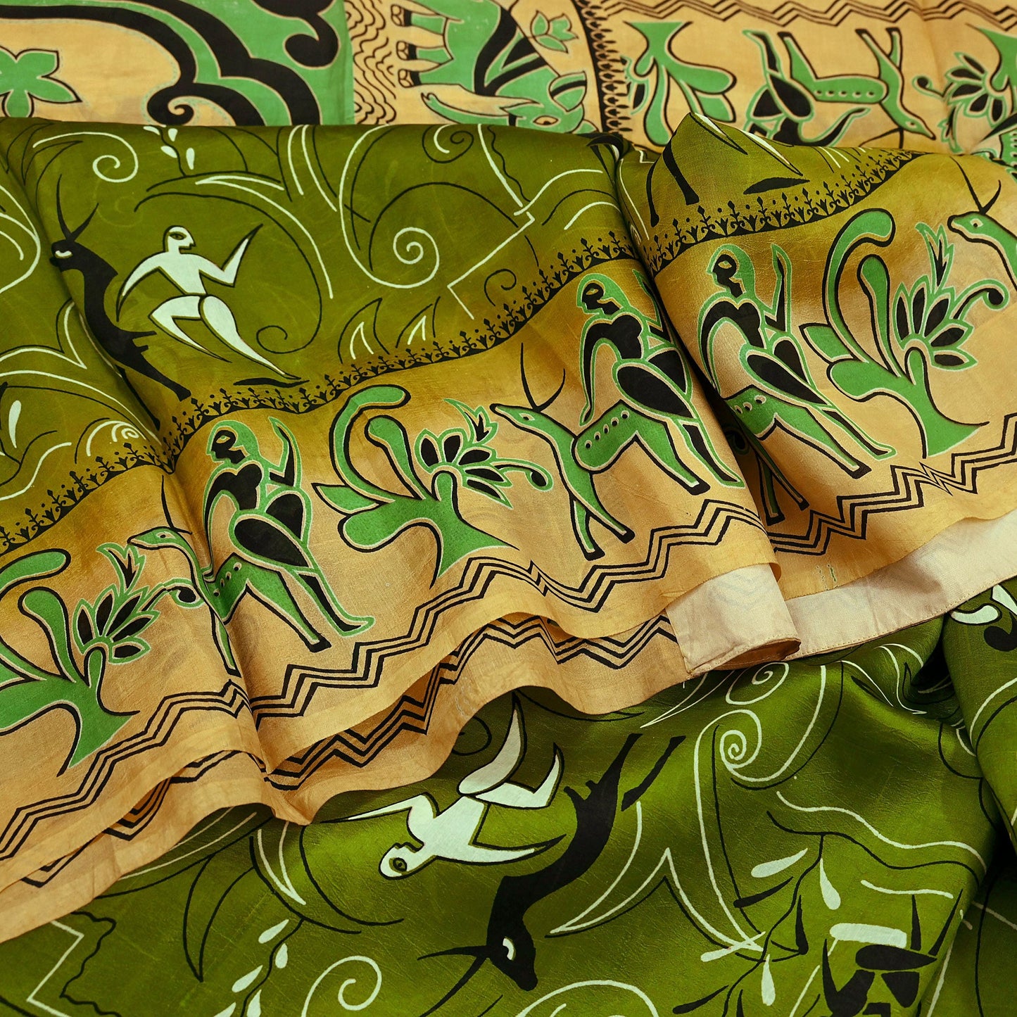 Indian Vintage Sari Beige & green Pure Silk Warli Printed Saree Craft Fabric 5Yd Dress making Sewing Dress making For Crafting Quilting