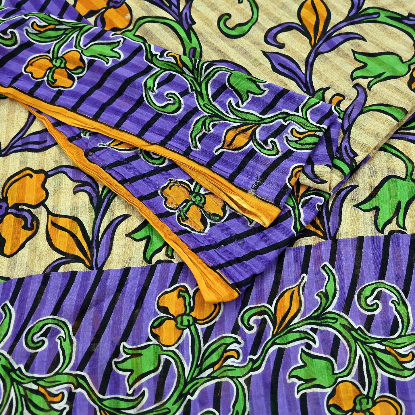 Indian Vintage Sari Beige & Purple Pure Cotton Printed Sarees Craft Fabric Soft 5Yd Sarong Wrap Boho Fabric Kimono Quilting Crafting Upcycle