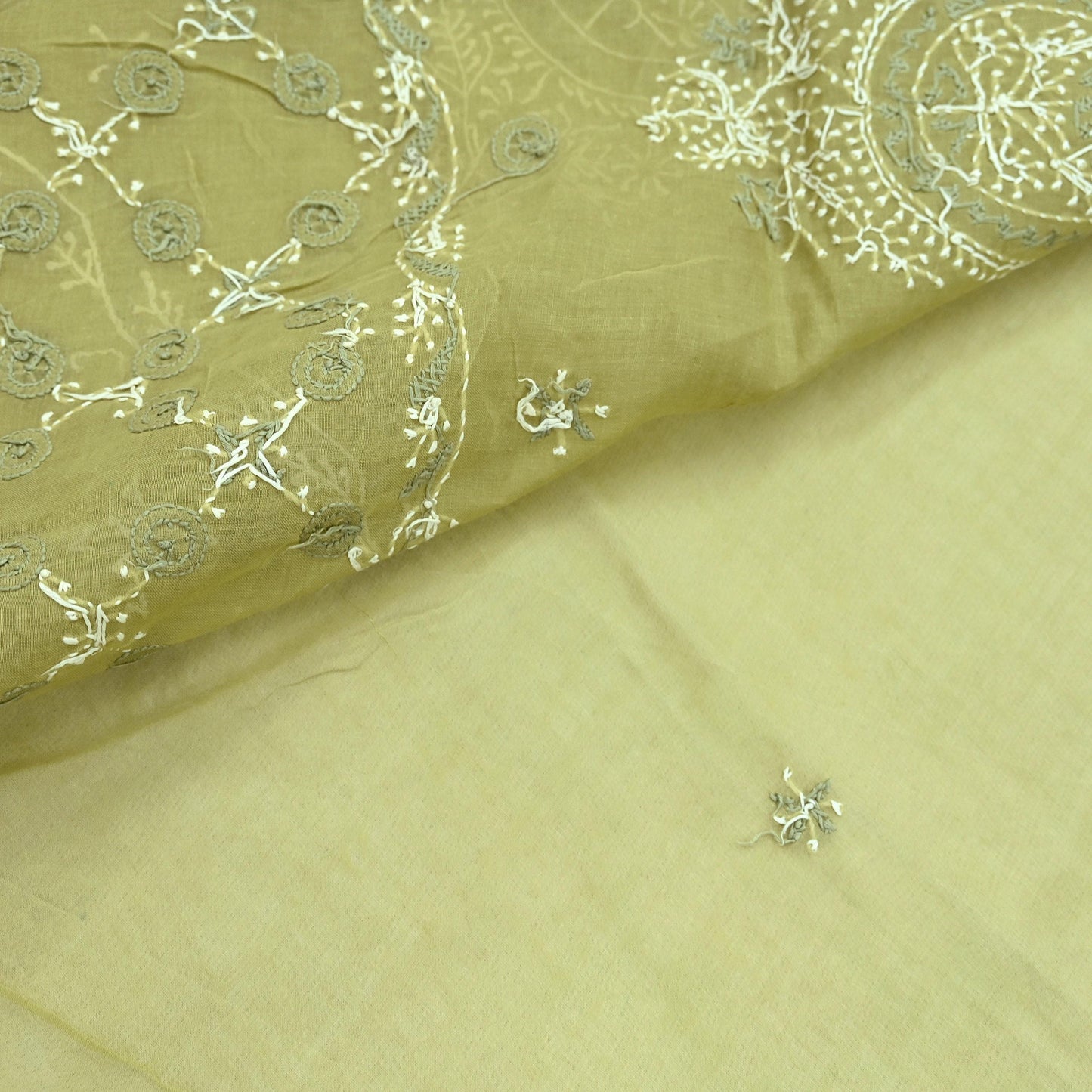 Indian Vintage Sari Green Cotton Hand Embroidered Kantha Sarees Craft Fabric 5yd Sewing Floral Soft Dress Making Crafting Upcycle Quilting
