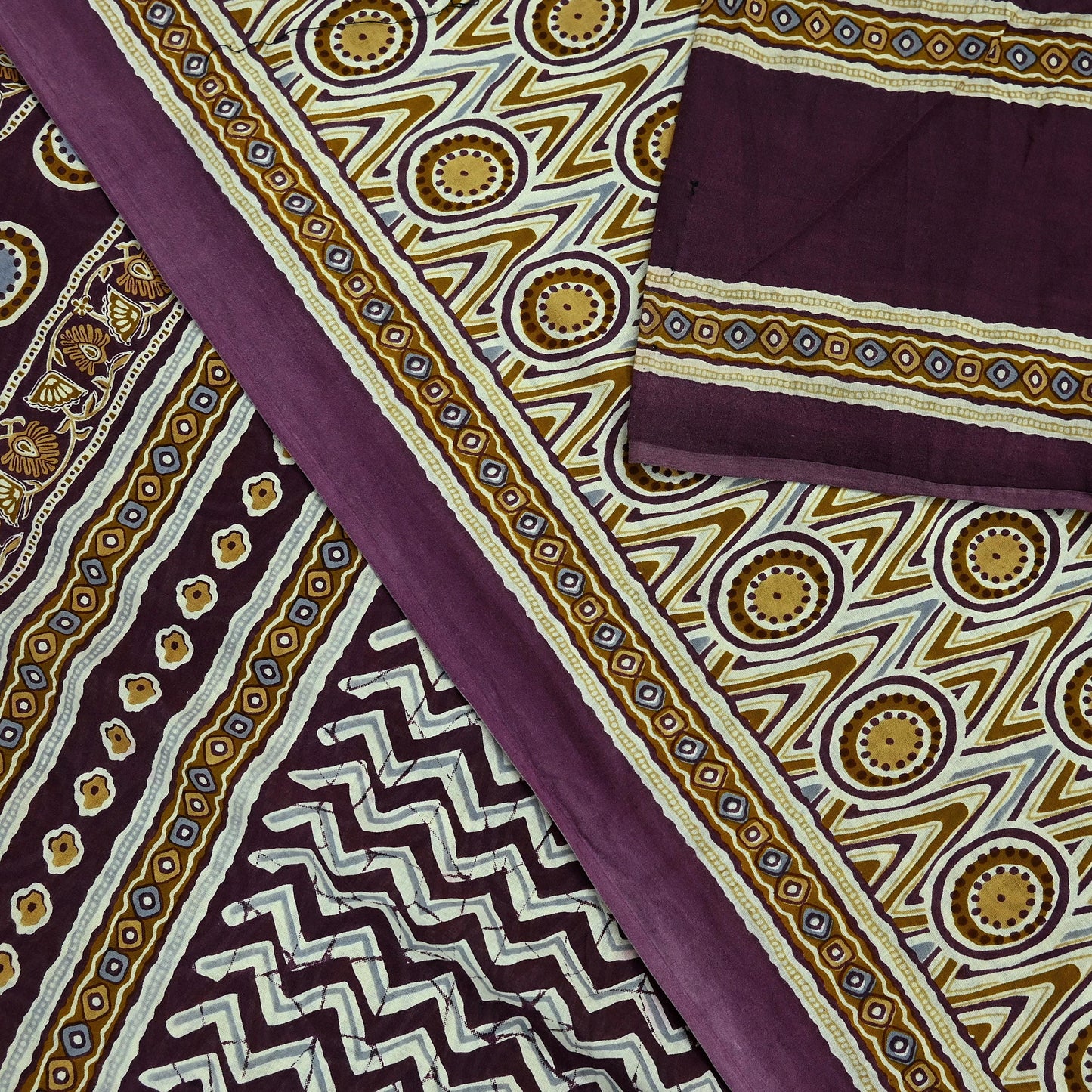 Indian Vintage Sari Purple & Ivory Pure Cotton Printed Saree 5Yd Craft Fabric Sewing Sarong Wrap Boho Floral Quilting crafting dressmaking