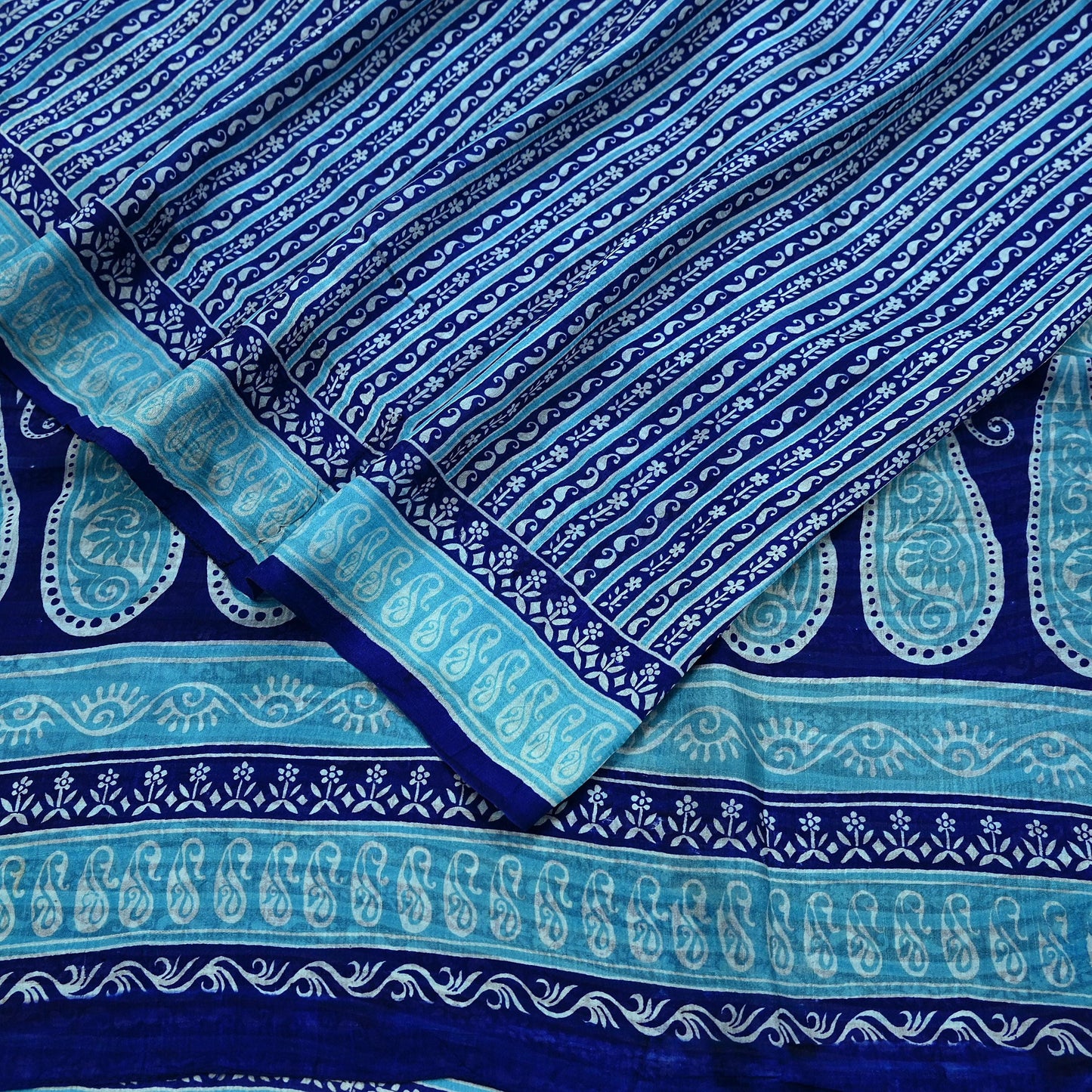 Indian Vintage Saree Blue Pure Silk Printed Sari 5yd Craft Fabric Sewing Floral Soft Wrap Sarong Quilting Used Dress making Quilting Upcycle