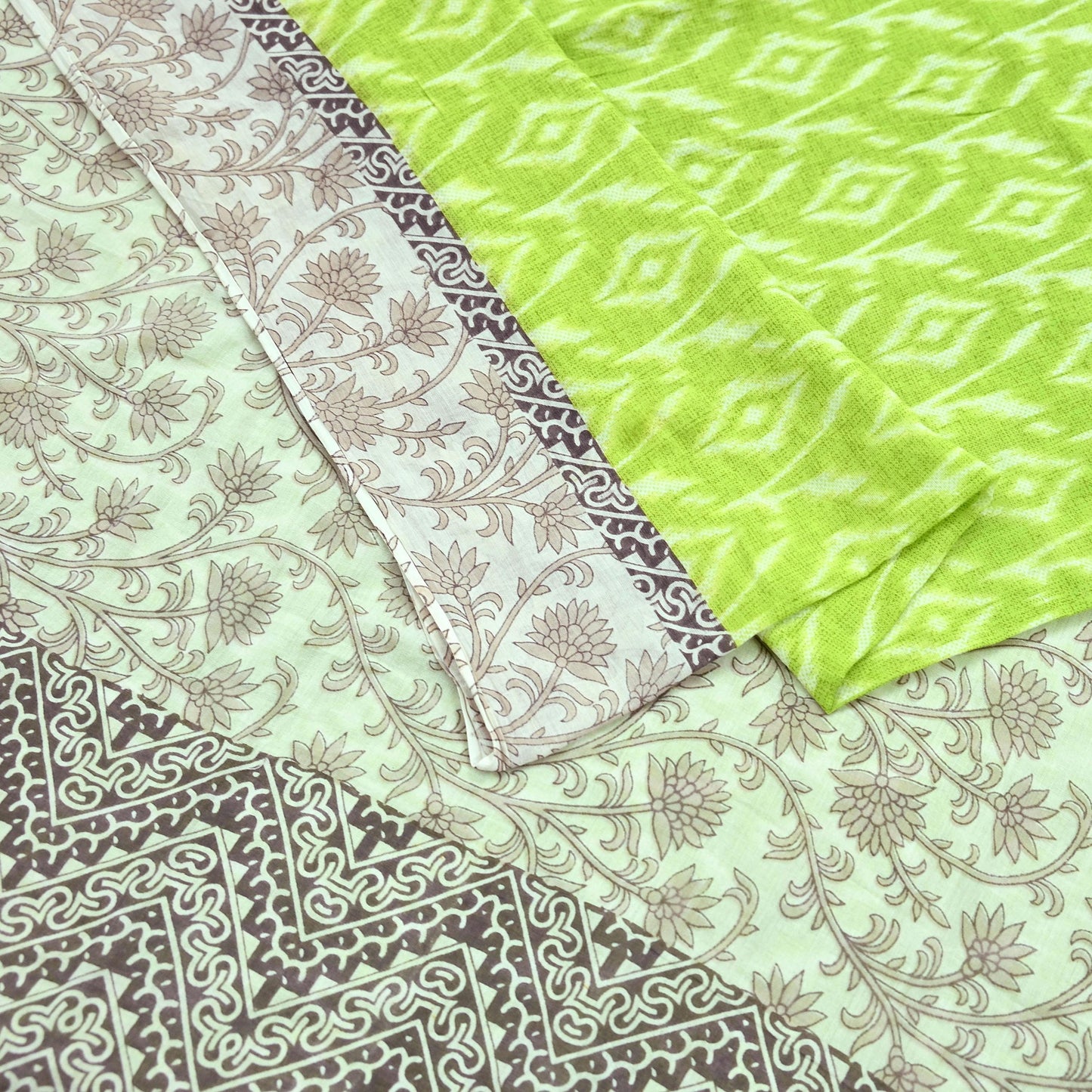 Indian Vintage Sari Green & Ivory Printed Pure Cotton Sarees 5Yd Craft Fabric Soft Sewing Sarong Wrap Boho Upcycle quilting Dress making