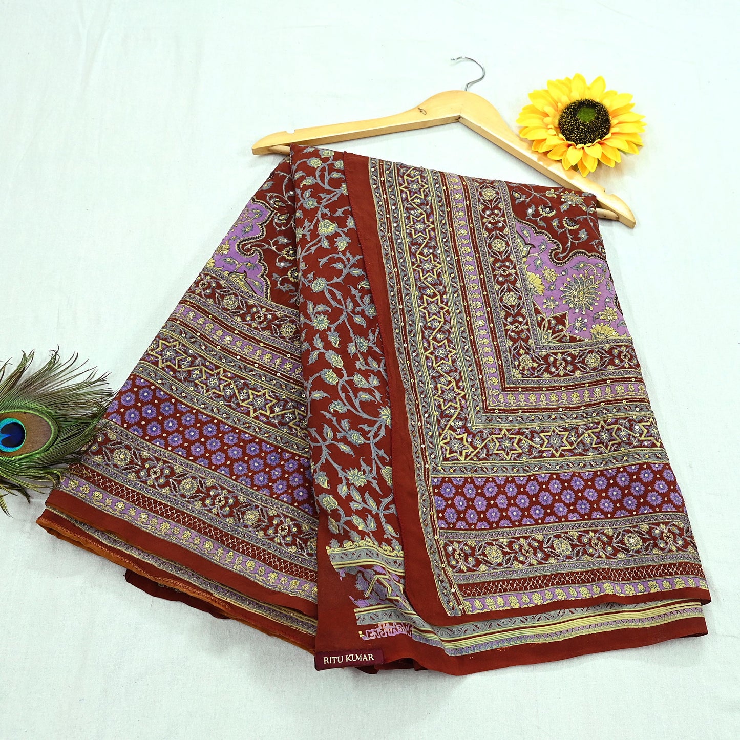 Indian Pre-Owned Sari Brown Pure Crepe Silk Pre-owned Hand Embroidered Ritu Kumar Designer Sarees Fabric 5Yd Ethnic Bollywood Party sari