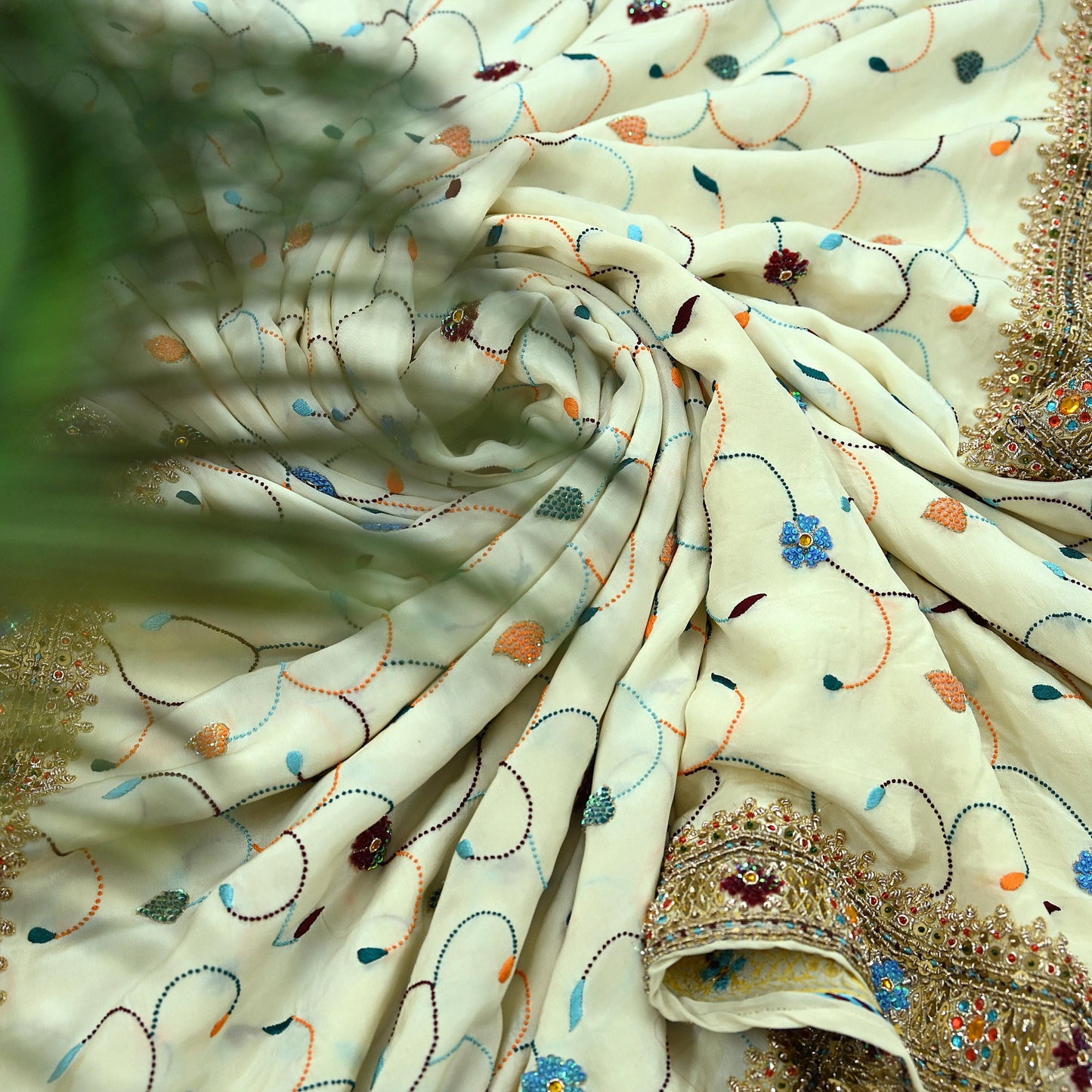 Indian Vintage Heavy Sari Off-White Pure Crepe Silk Hand Embroidered Parsi Sarees Craft Fabric 5Yd Sewing Dress making Blouse Fabric
