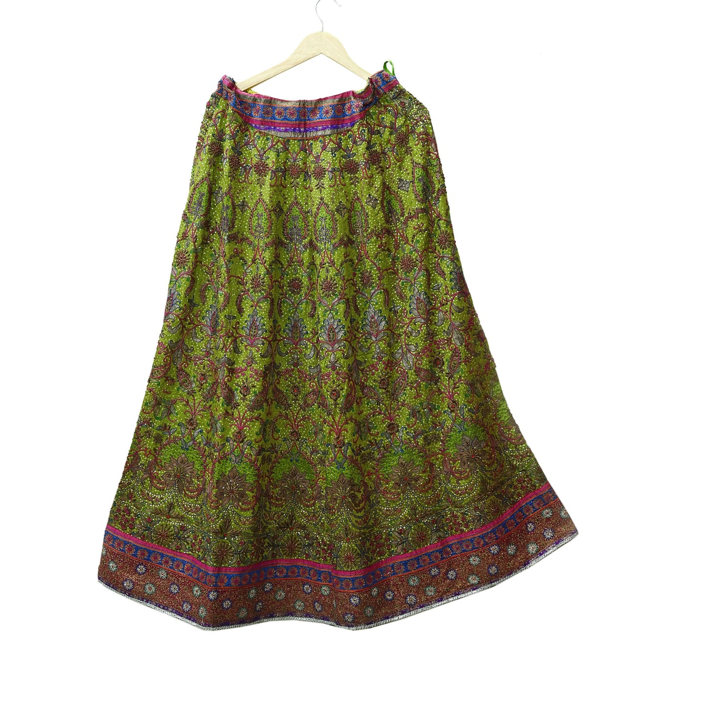 Indian Pre-owned Green Pure Silk Hand Embroidered Ritu Kumar Designer Lehenga/Skirt Ethnic Bollywood Party Wear