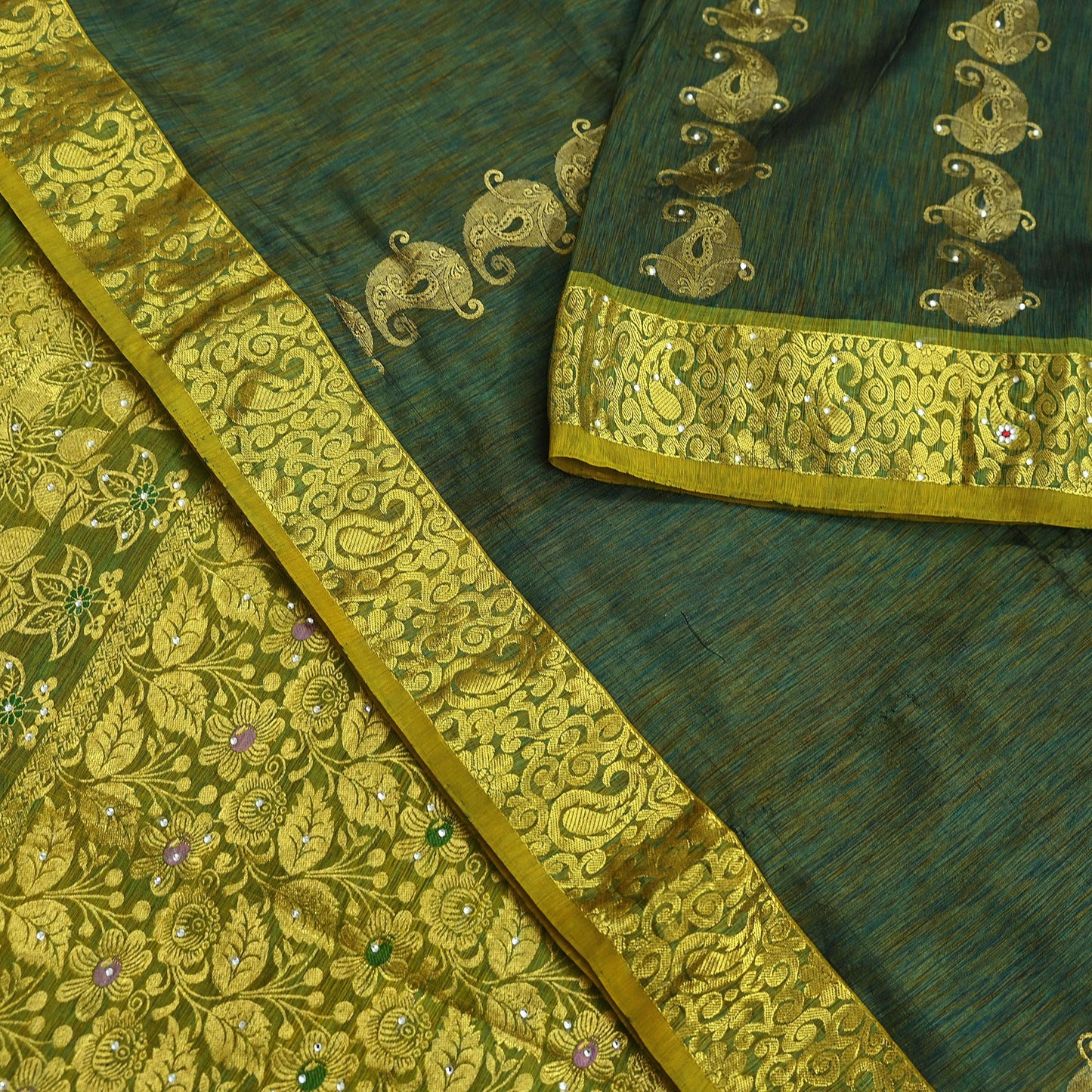 Indian Vintage Heavy Green Kanjivaram Saree 100% Pure Silk Sari Zari Border 5Yd Craft Fabric Floral Crafting Dress making Bollywood saree