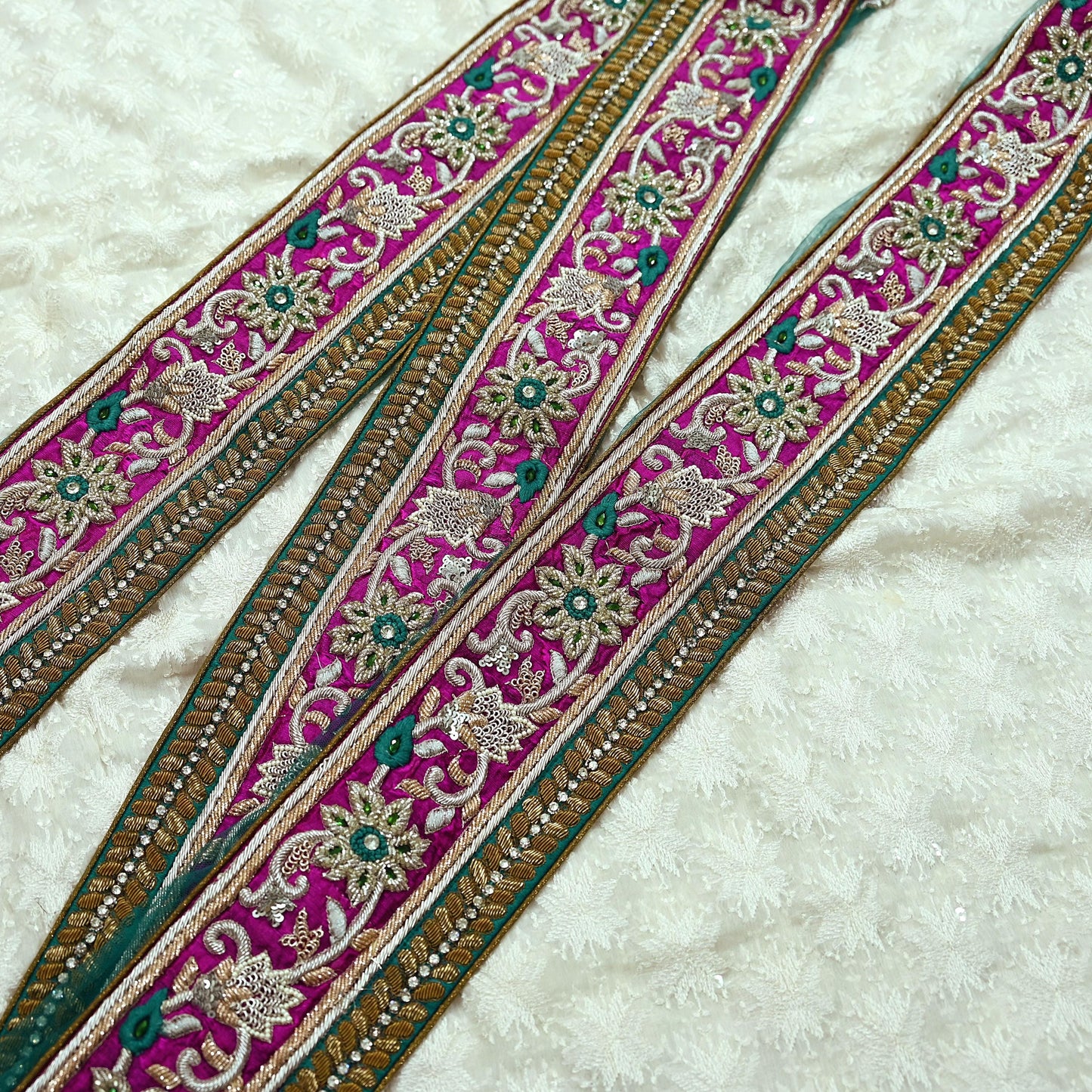 Indian Vintage Magenta Sari Border Hand Embroidered 1yd Craft Trim Lace Sewing Net/Mess Ribbon Recycled Sari Border Zardozi/ Dabka Zari