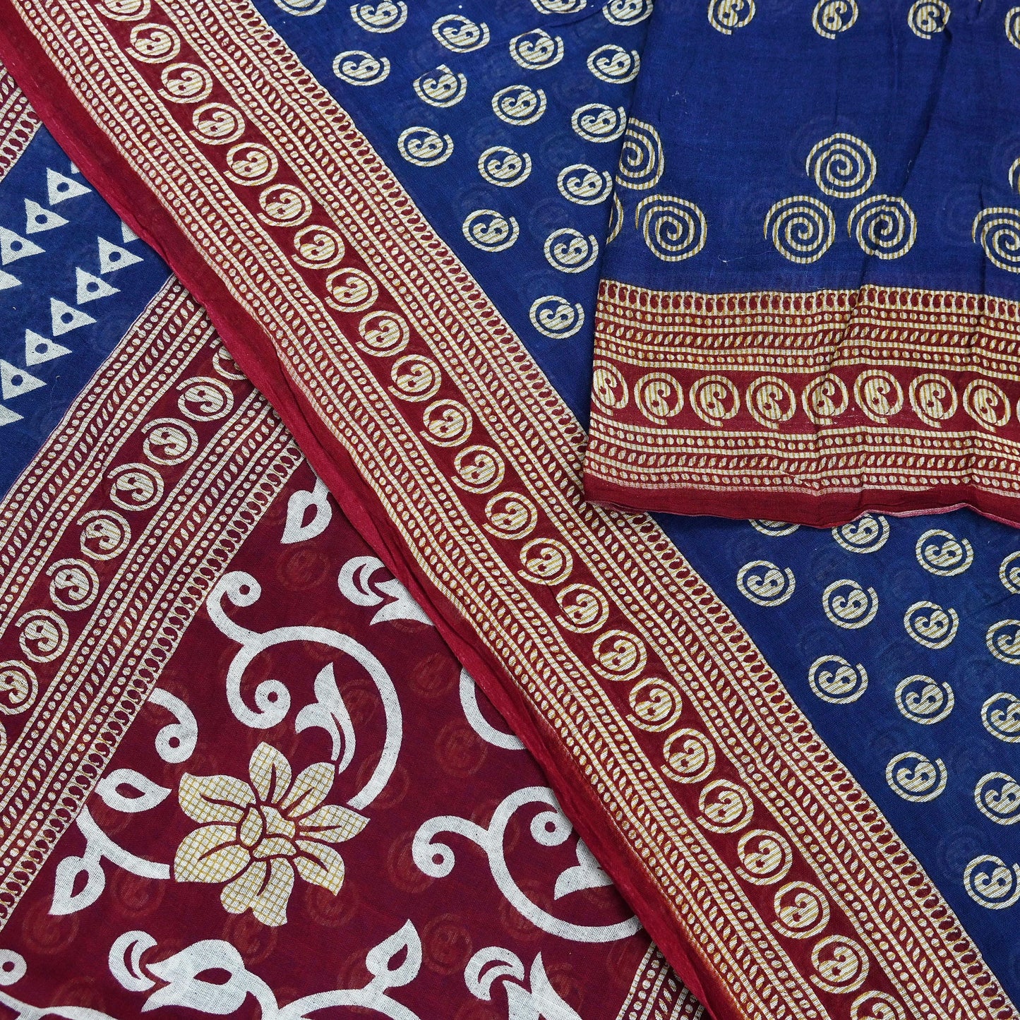 Indian Vintage Sari Maroon & Blue Printed Sarees Pure Cotton Craft Fabric Soft 5Yd Sewing Sarong Wrap Boho Floral Dress making Quilting