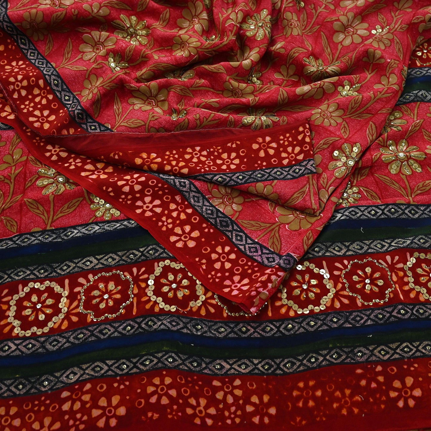 Indian Vintage Sari Red Pure Crepe Silk Hand Embroidered Sarees 5yd Sewing Craft Fabric Dress Making Floral Sequins Upcycle Quilting
