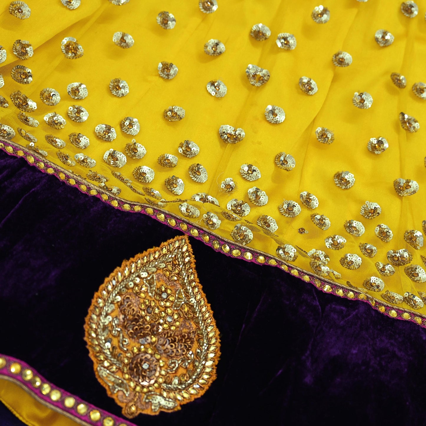 Indian Vintage Yellow Net/Mesh Hand Embroidered Lehenga/Dupatta 2pcs Set Bridal Party Wear Bollywood Lehenga Zardozi/ Dabka