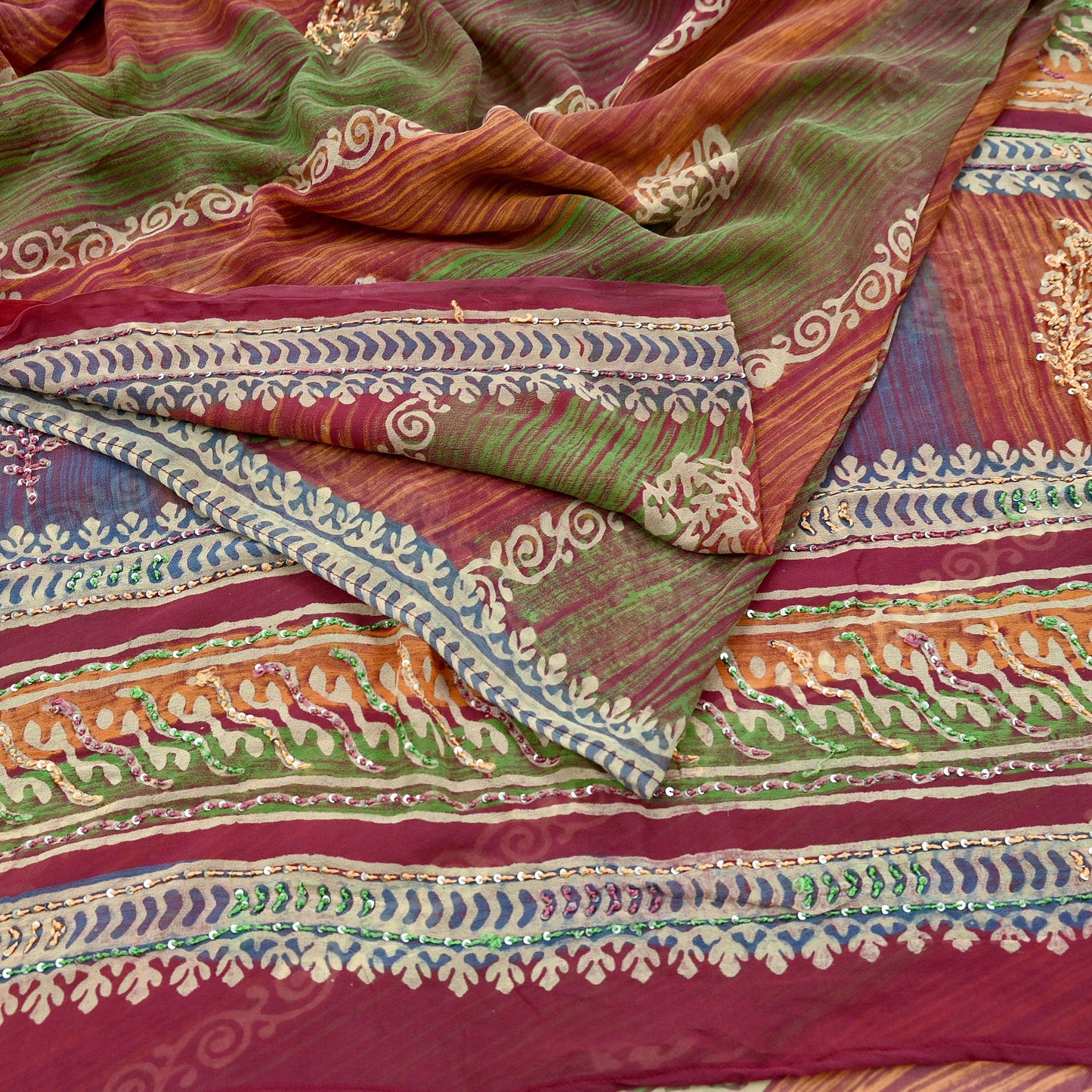 Indian Vintage Sari Multi Hand Embroidered 100% Pure Georgette Silk Saree Craft Fabric 5Yd Ethnic Soft Dress making For Crafting Quilting