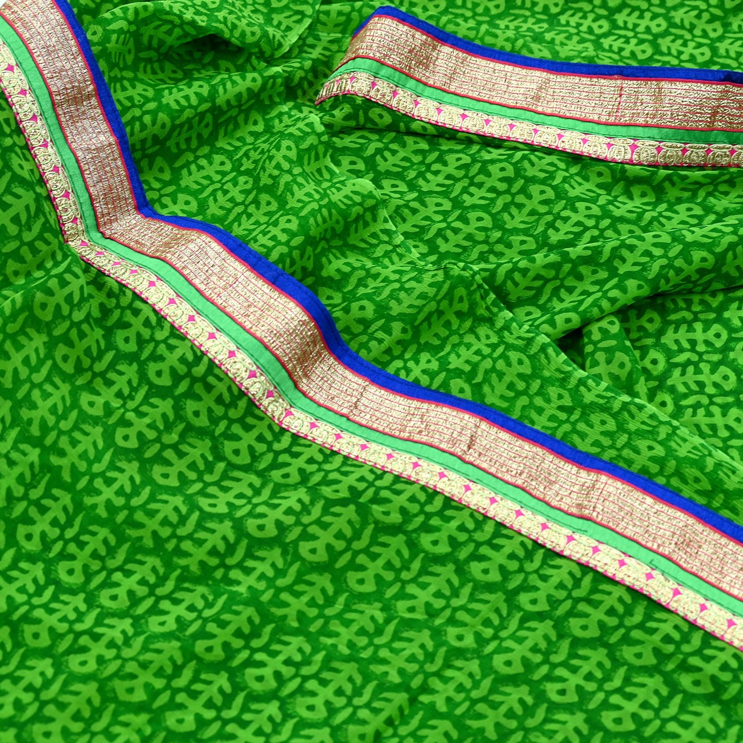 Indian Vintage Green Saree Pure Georgette Silk Hand Embroidered Sari Craft Fabric 5Yd Ethnic Soft Dress making Crafting Quilting
