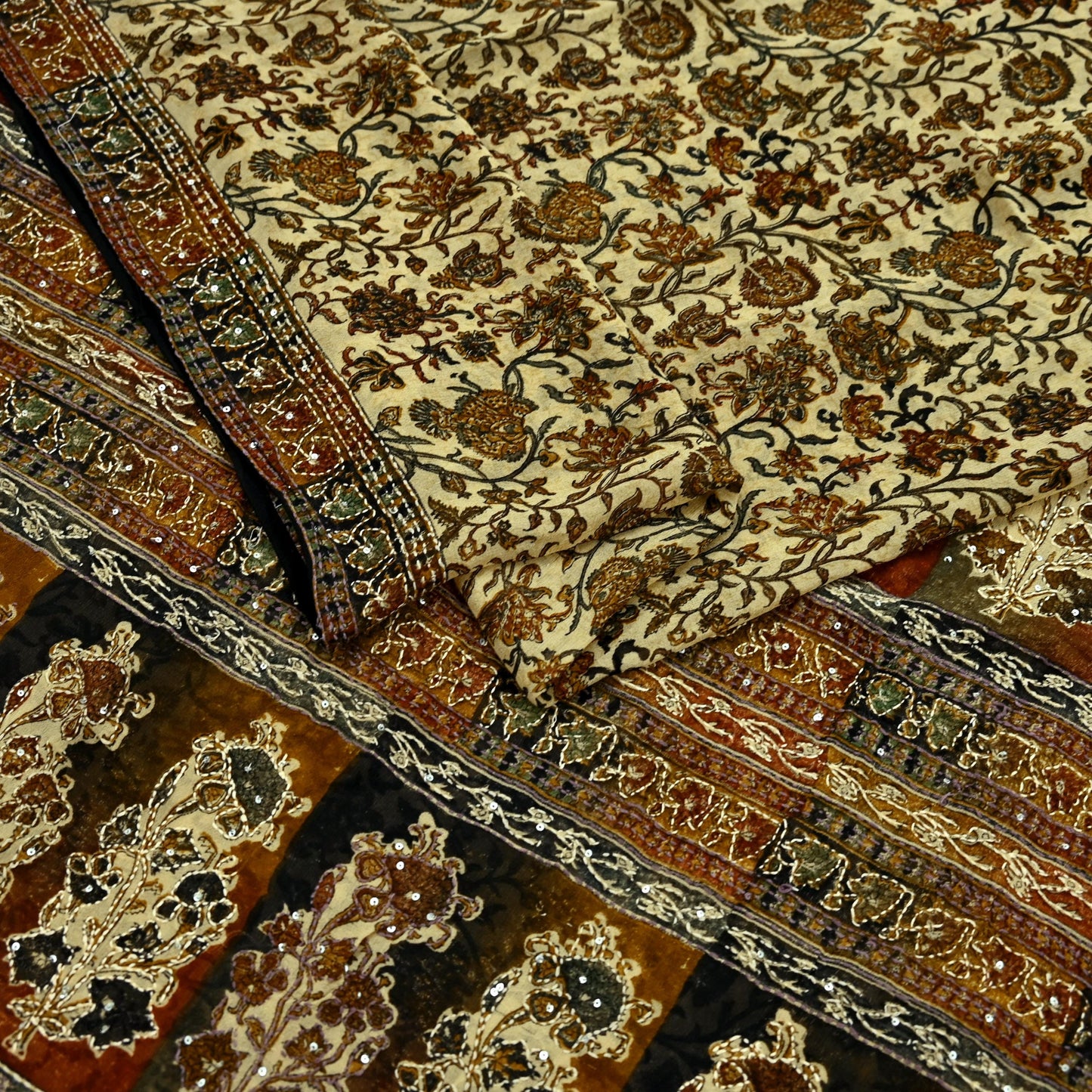 Indian Vintage Beige & black Saree Pure Georgette Silk Hand Embroidered Kantha Sari Craft Fabric 5yd Sewing Floral Soft Sequins Dress making