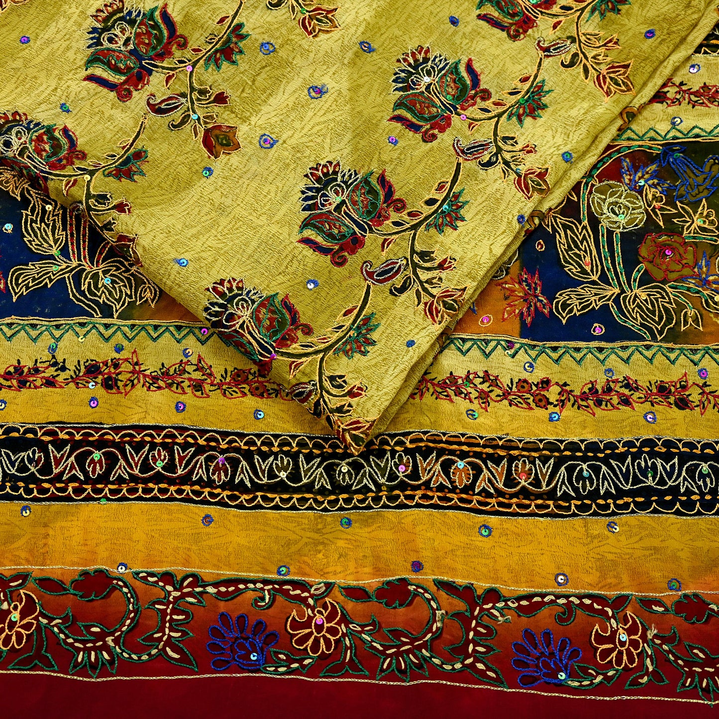 Indian Vintage Sari Pure Crepe Silk Hand Embroidered Saree 5yd Sewing Floral Craft Fabric Sequins Dress making Crafting Quilting