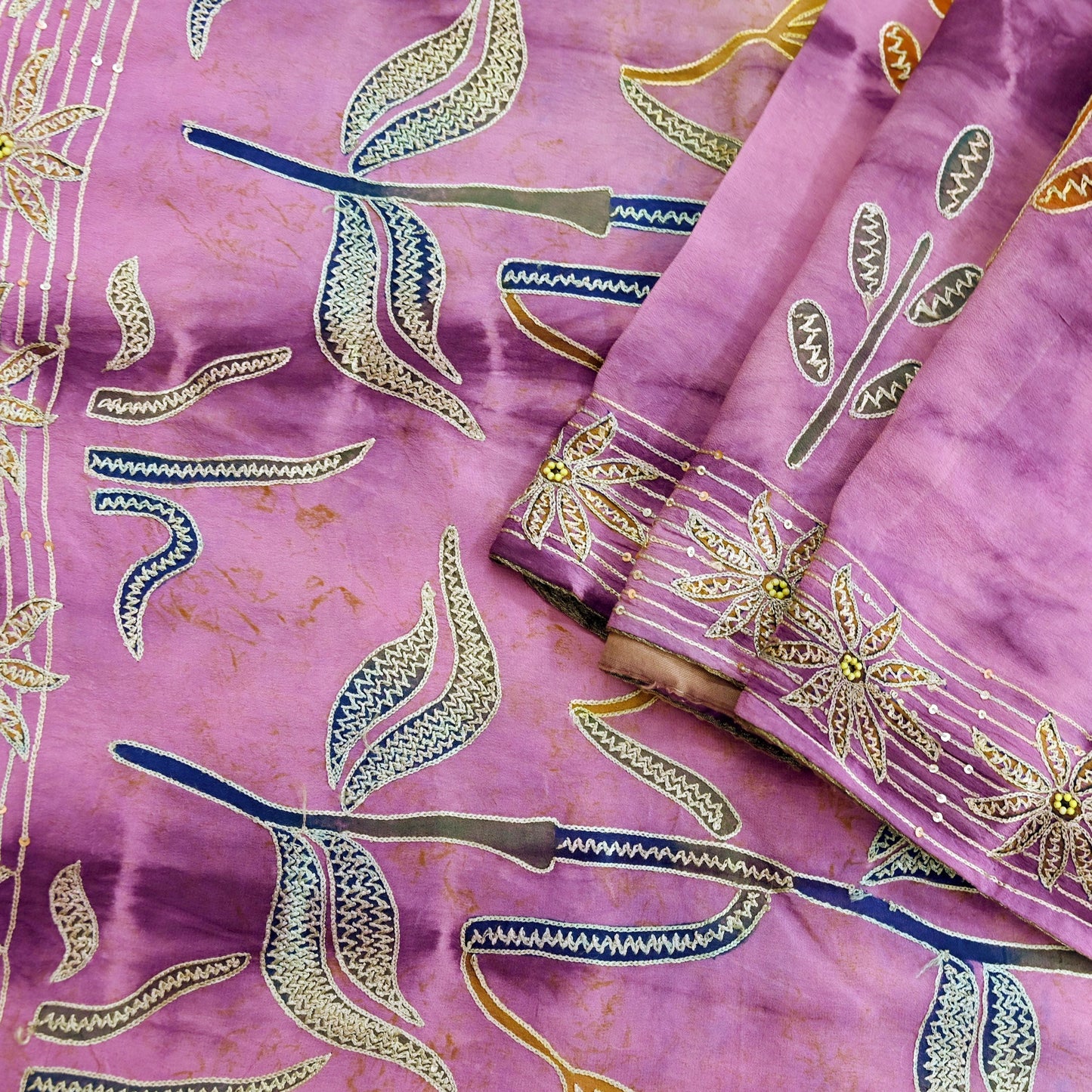 Indian Vintage Sari Pure Crepe Silk Hand Embroidered Sarees 5yd Sewing Craft Fabric Ethnic Wrap Upcycle Quilting Crafting Dress Making