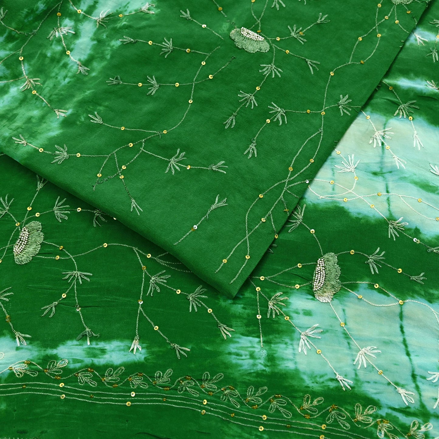 Indian Vintage Saree Pure Crepe Silk Hand Embroidered Tie-Dye Sari Fabric 5yard Sewing Craft Fabric Ethnic Dressmaking Crafting Zardozi Zari