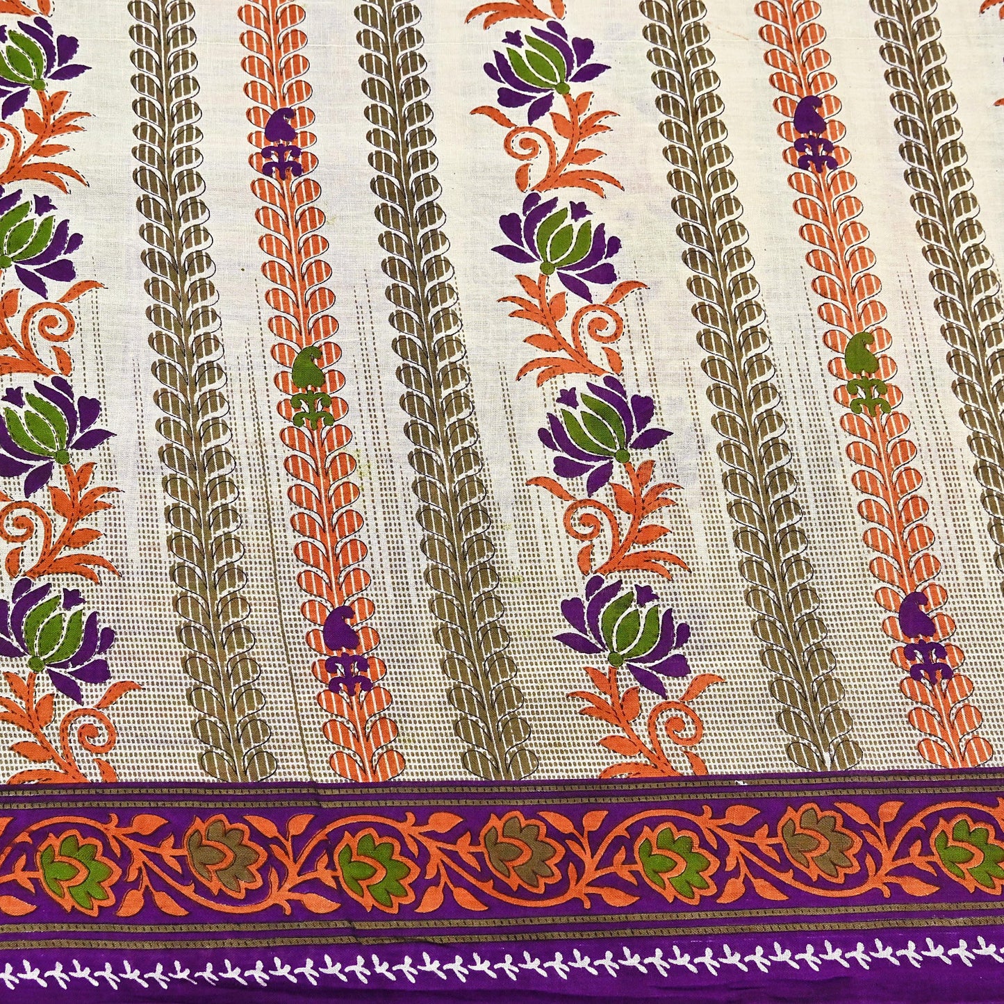 Indian Vintage Sari Ivory & Green Printed 100% Pure Cotton Sarees Craft Fabric 5Yd Sewing Sarong Wrap Boho Floral Dress Making Crafting Soft