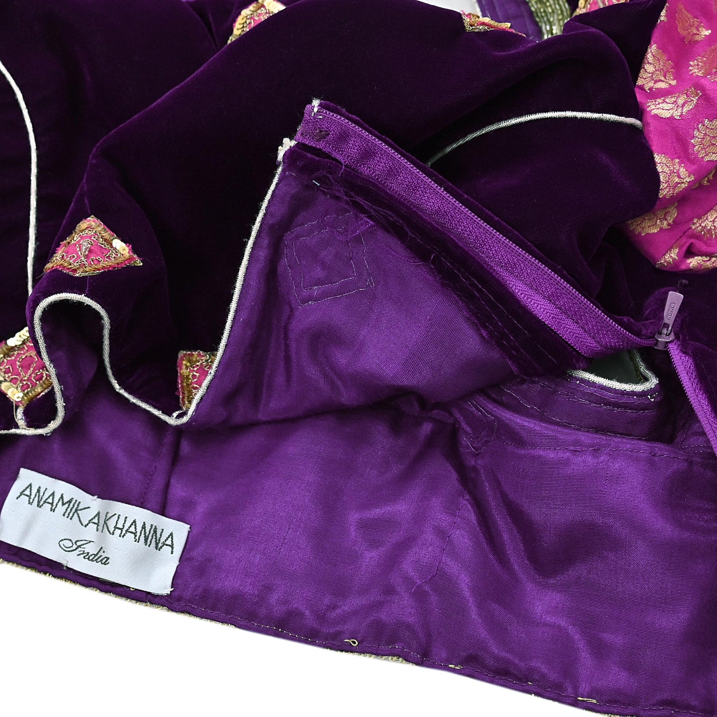 Indian Pre-owned Heavy Purple Velvet Hand Embroidered By Designer Anamika Khanna Padded Blouse/Top/Crop M Size Party wear Bollywood