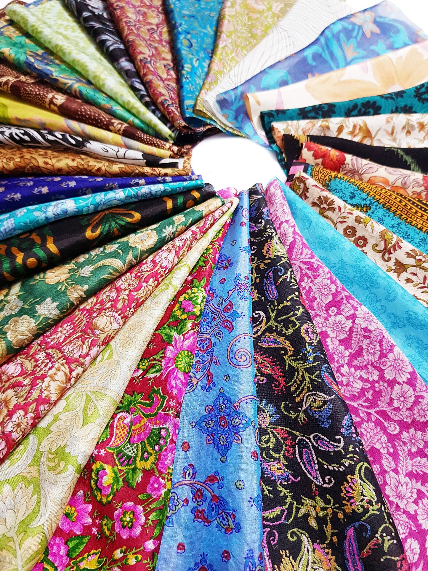 Wholesale Lot Of 10X10 Inches Vintage Recycle Pure Silk Remnants Silk Fabric Scraps Vintage Fabrics Craft Fat Quarters Easter egg dyeing