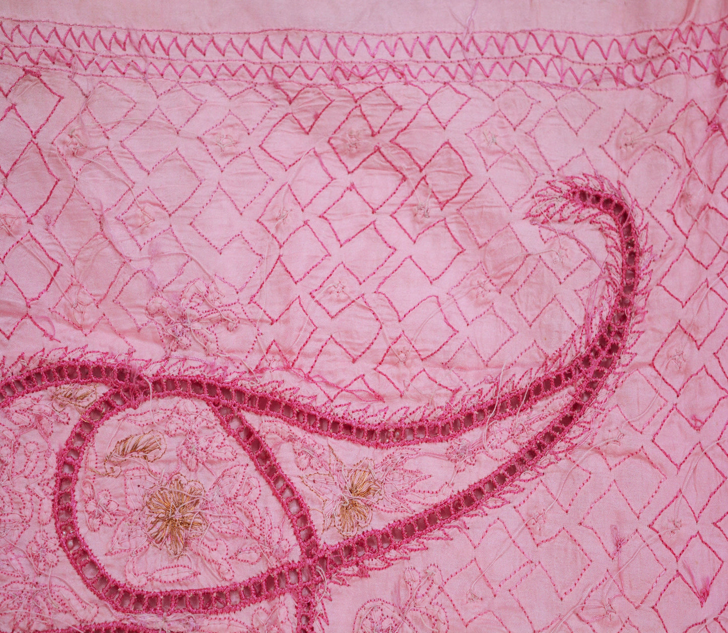 Vintage Pink 100% Pure Silk Hand Embroidered Design Fabric 36"X43" Paisley Design Crafting Sewing Quilting Fringes Beaded Work