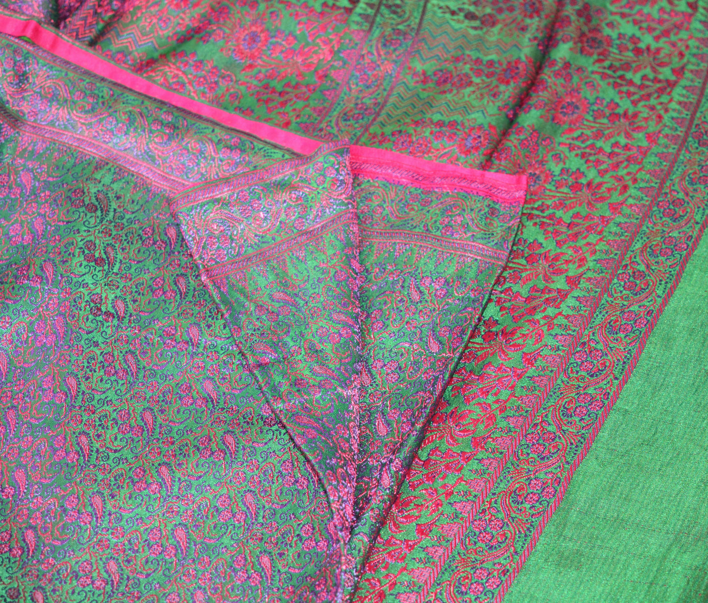 FREE EXPEDITED SHIPPING Indian Vintage Green Heavy Saree Pure Satin Silk Woven Tanchoi Indian Sari Fabric Floral 5Yard Soft