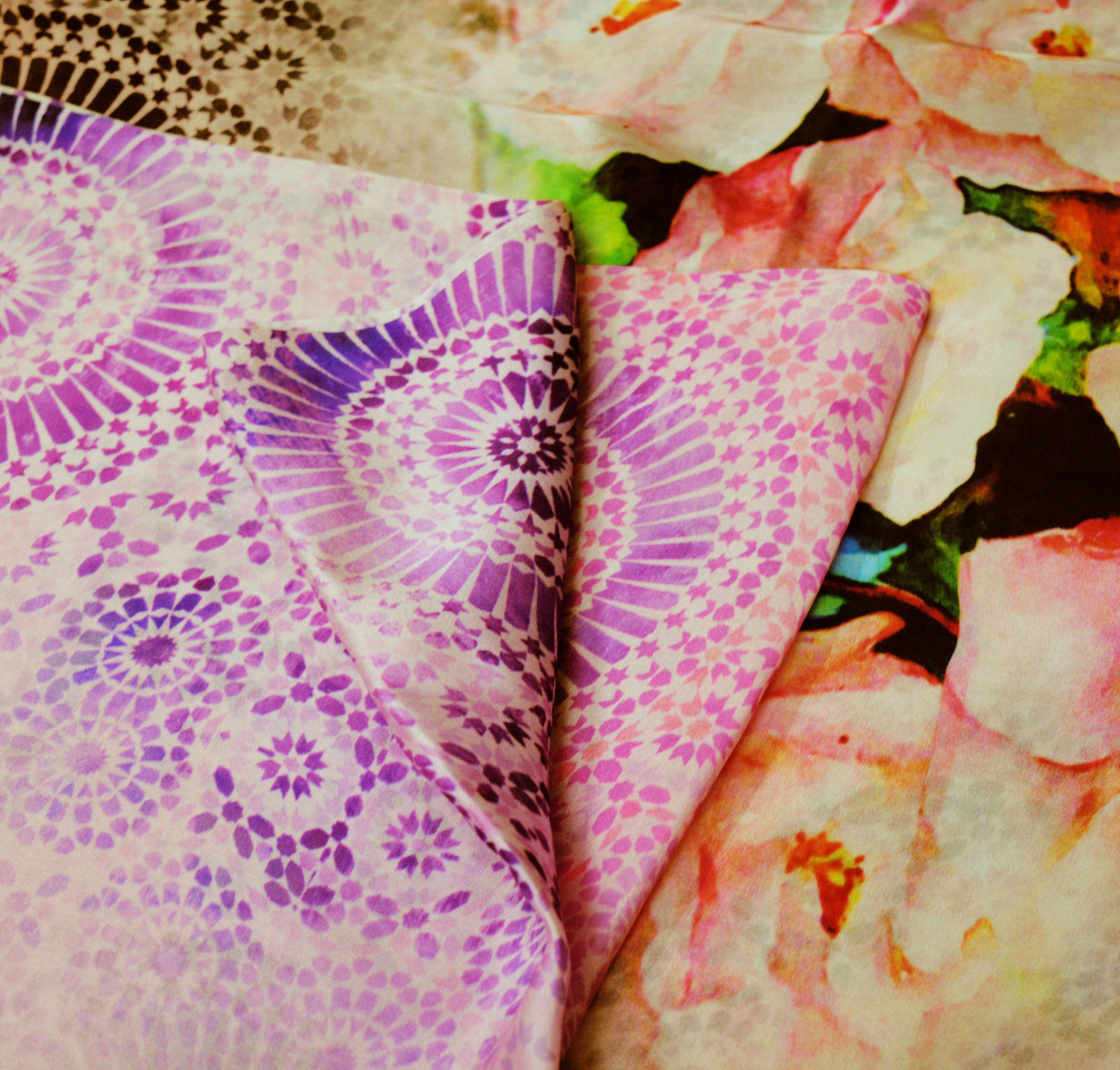 FREE SHIPPING Indian Vintage Saree Multi Satin Digital Printed Indian Sari Fabric 5yard Sewing Floral Soft Craft Fabric Dressmaking
