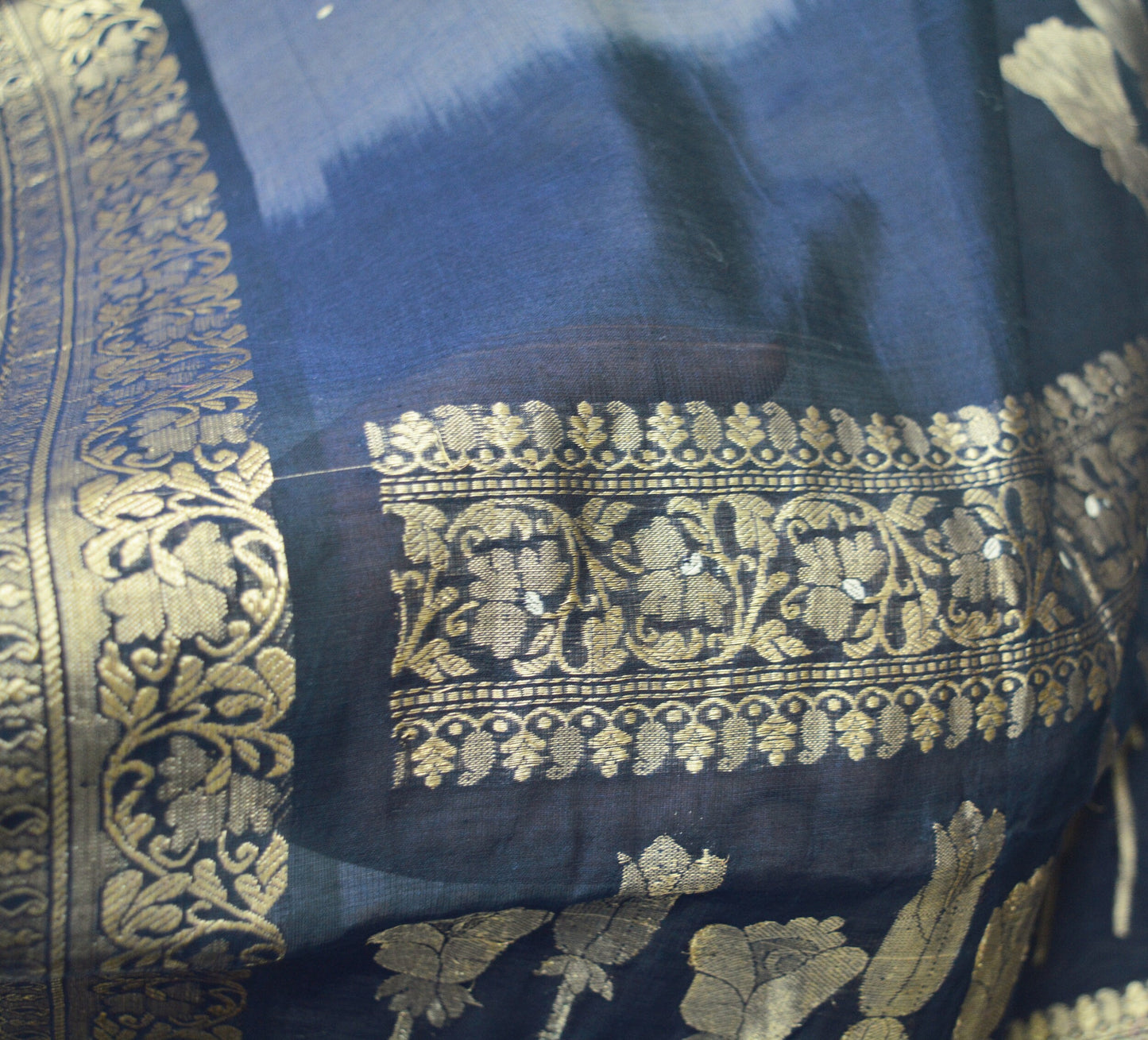 Indian Vintage Saree Gray & Blue Hand Woven Pure Silk Indian Sari Fabric 5Yard Silk Sari Ethnic Floral Golden Zari