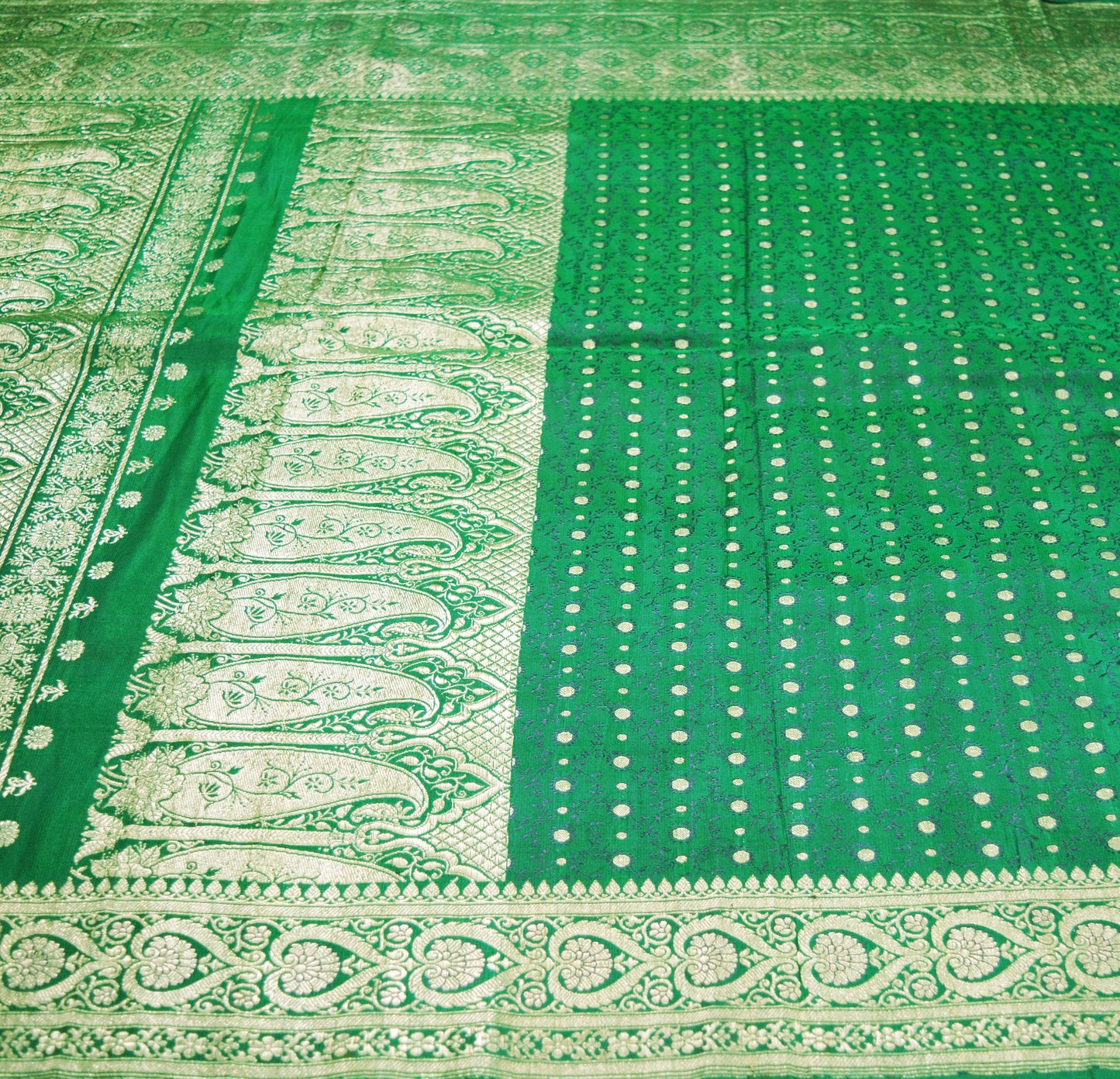 Indian Vintage Sari Bottle Green Heavy Wedding Pure Satin Silk Woven Banarasi Brocade Saree Zari 5Yard