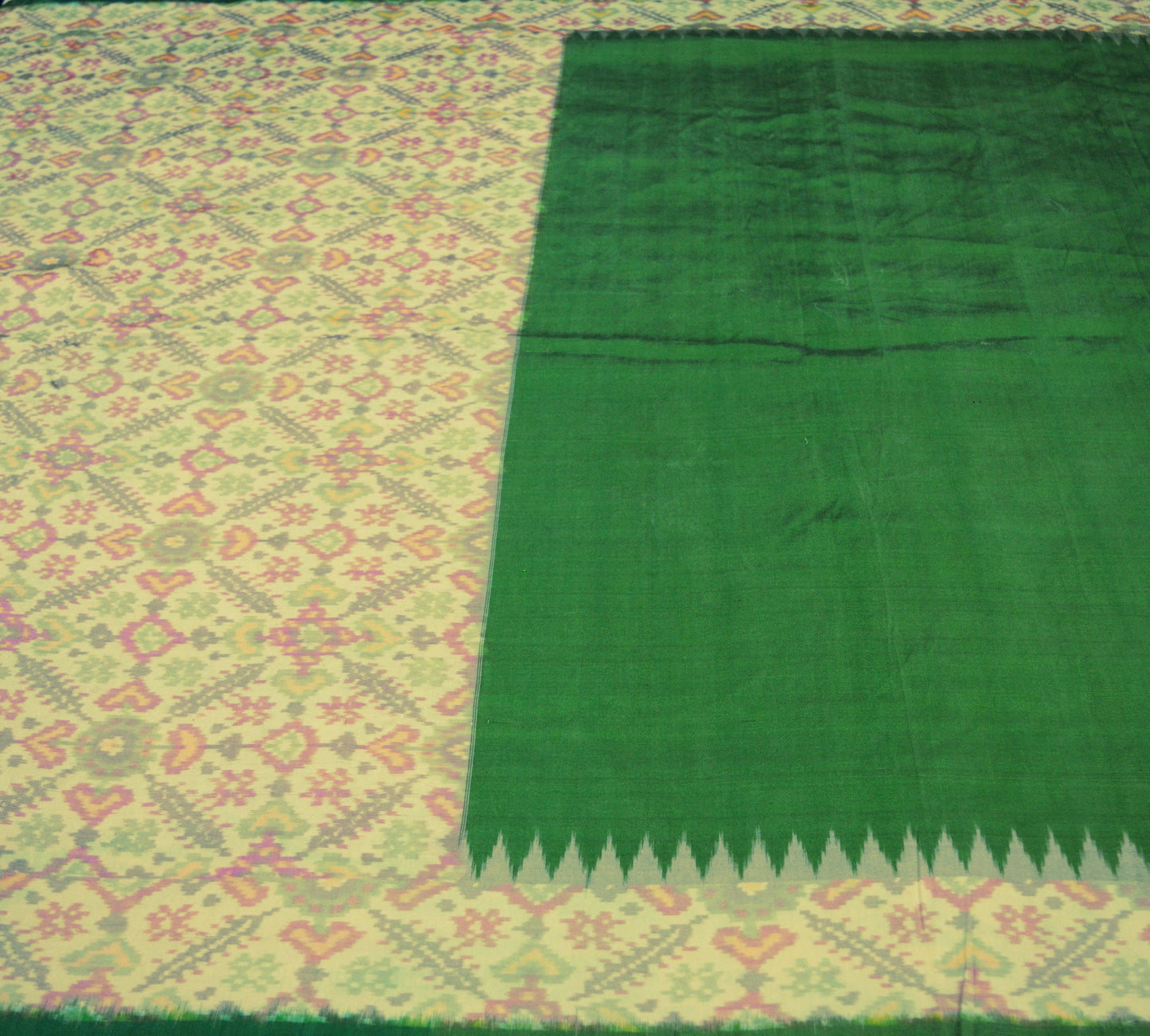 Indian Vintage Green & Ivory Pure Silk Hand Woven Ikat Saree Indian Sari Fabric 5Yard Craft Ethnic Premium Saree