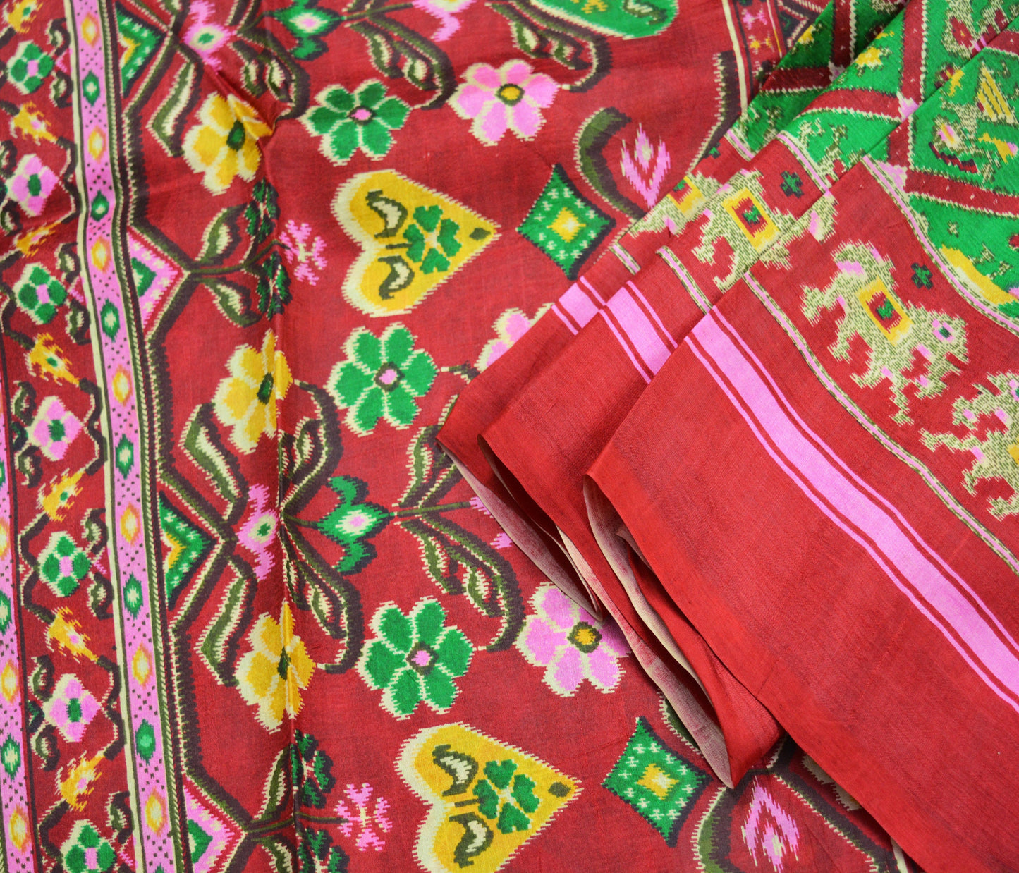 Indian Vintage Sari Red & Green Pure Silk Printed Sarees 5Yd Quilting Craft Fabric Birds Soft Elephant