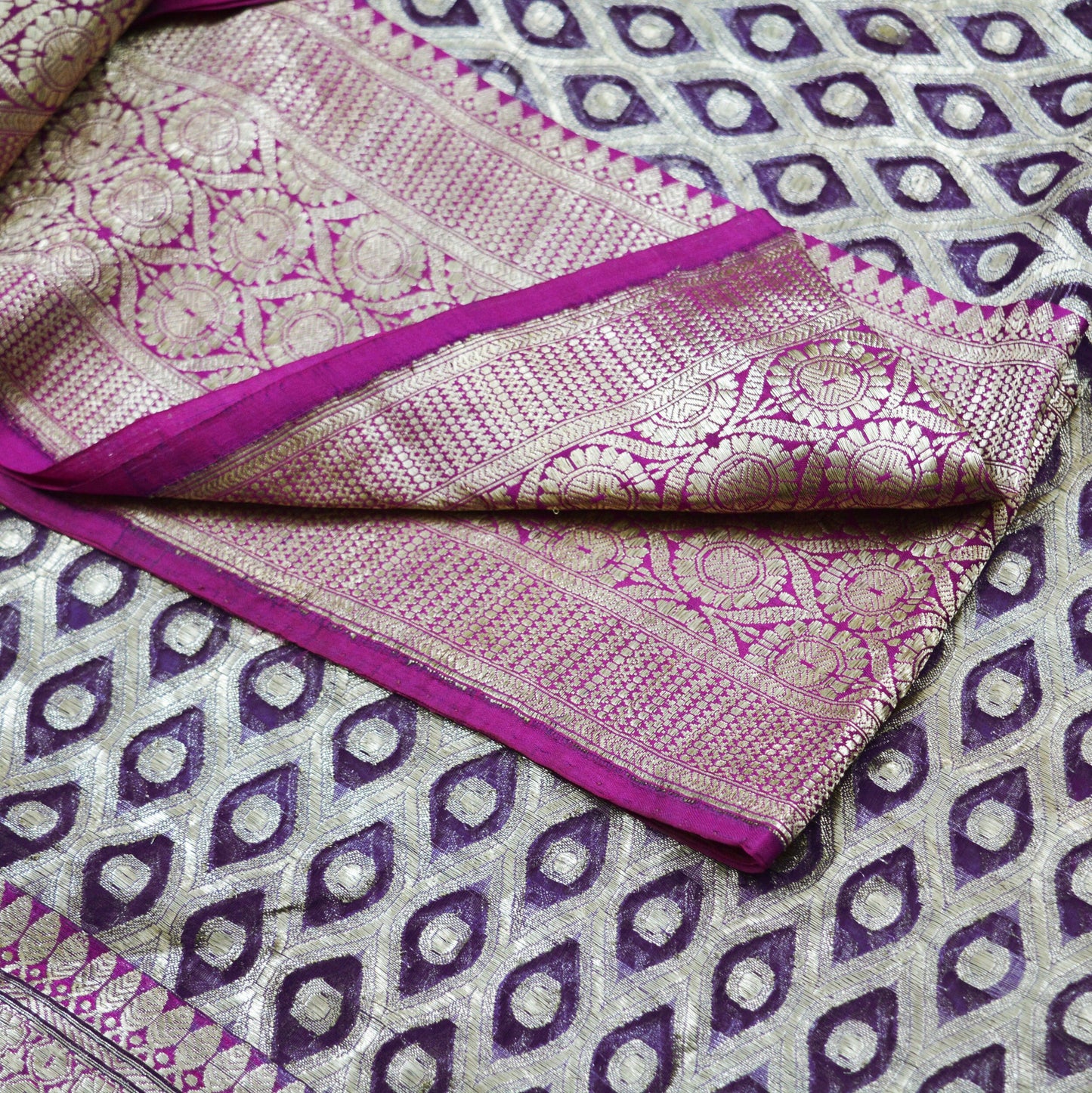 Indian Vintage Sari Heavy Purple & Blue Pure Organza Silk Woven Banarasi Brocade Saree Golden Zari 5Yd Ethnic