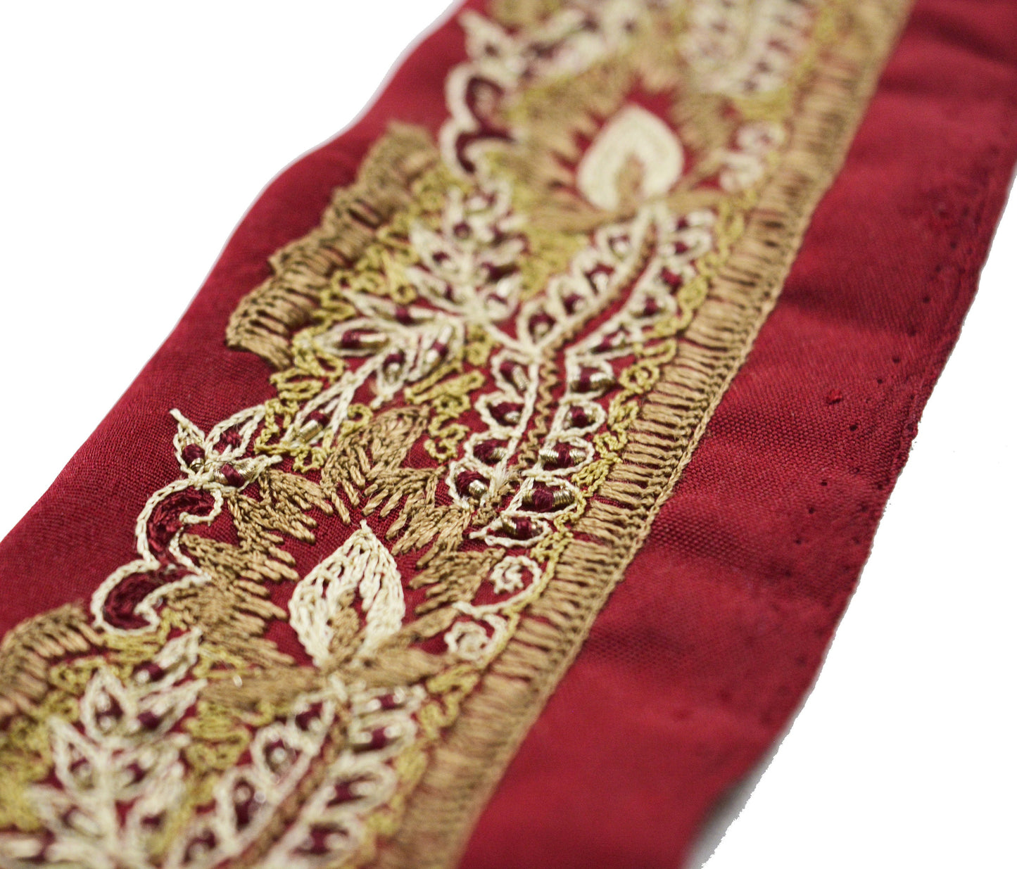 Indian Vintage Red Sari Border Hand Embroidered Indian Craft Trim Lace Sewing Sari Ribbon Crepe Zardozi/Dabka Zari