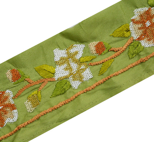 Indian Vintage Green Sari Border Hand Embroidered Sari Border Indian Craft Trim Lace Sewing Sari Ribbon Recycled Decor Floral