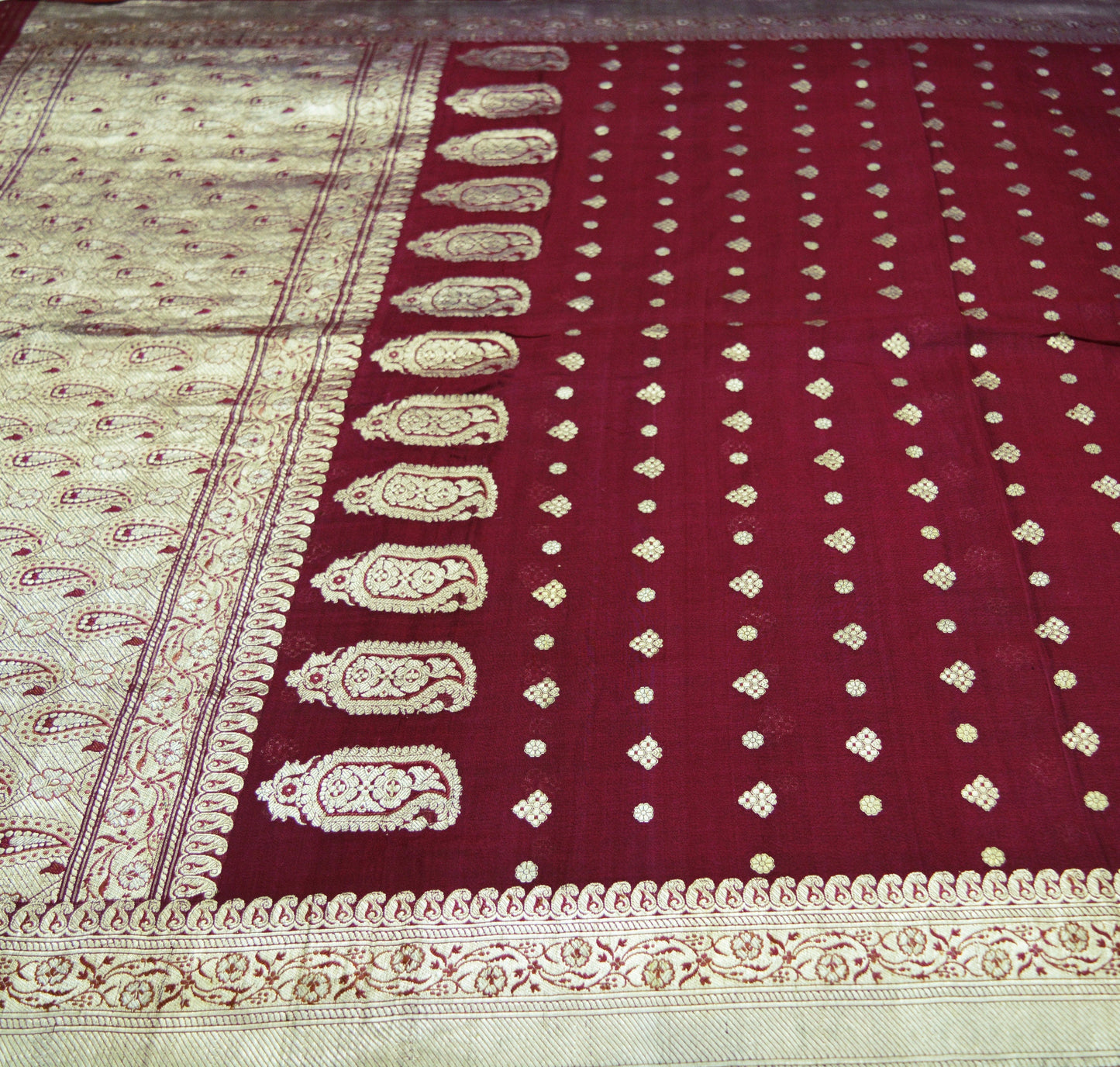 Indian Vintage Sari Dark Red Heavy Wedding Pure Silk Woven Banarasi Brocade Saree Golden Zari 5Yard