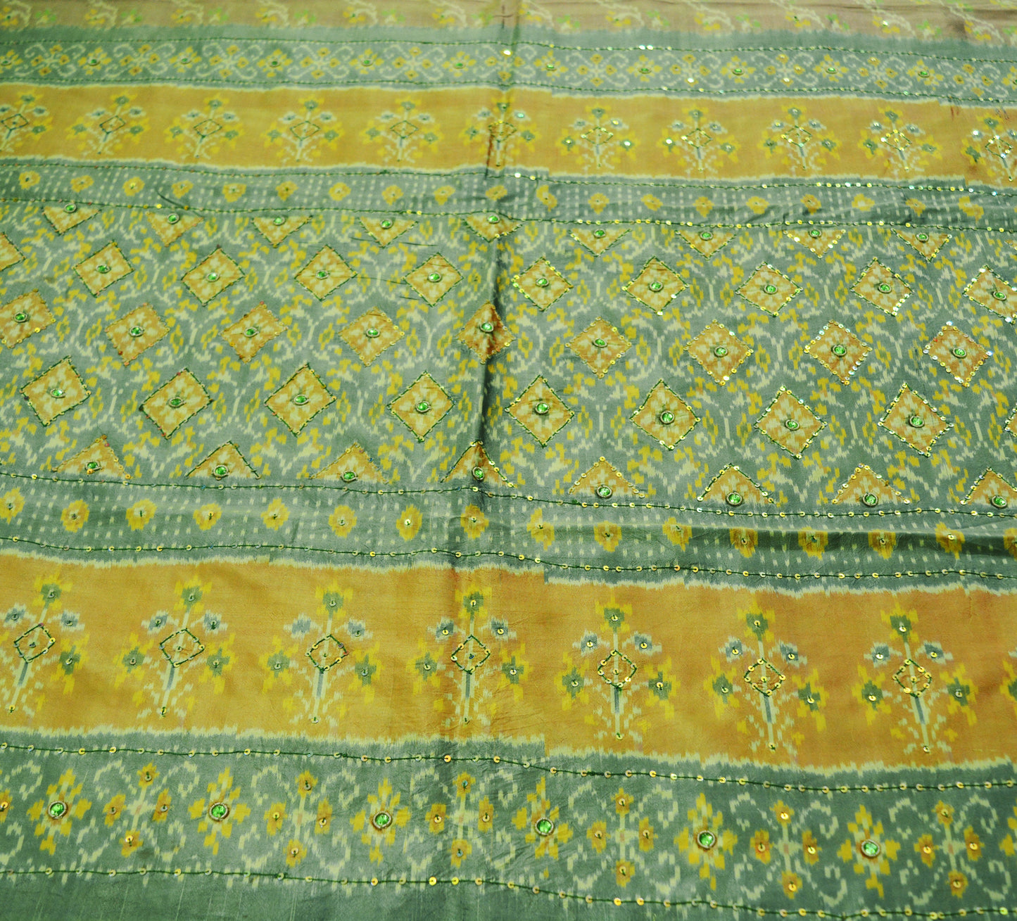 Indian Vintage Golden Brown Pure Silk Saree Hand Embroidered Woven Ikat Patola Indian Sari Fabric 5Yard Craft Ethnic Premium Saree Zardozi