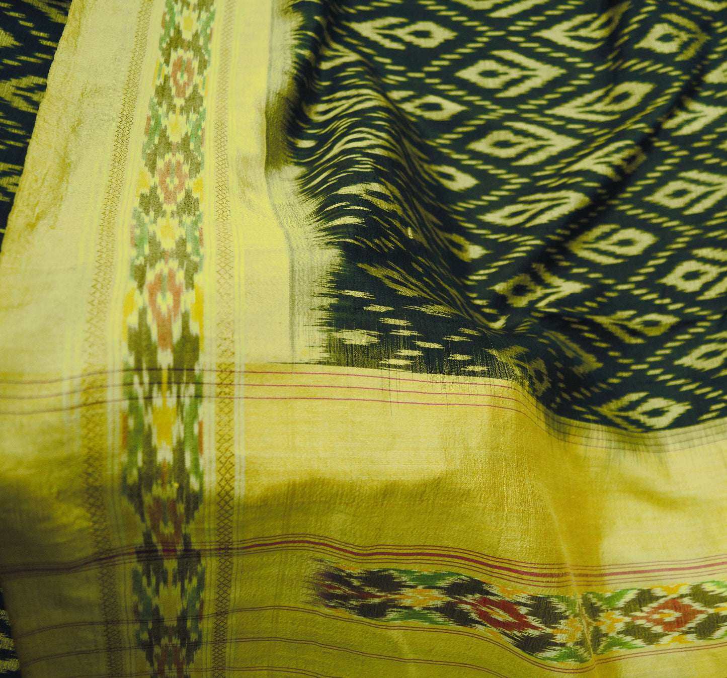 Indian Vintage Black & Yellow Pochampally Silk Saree Pure Silk Hand Woven Ikat Patola Indian Sari Fabric 5Yard Craft Ethnic Zari Border