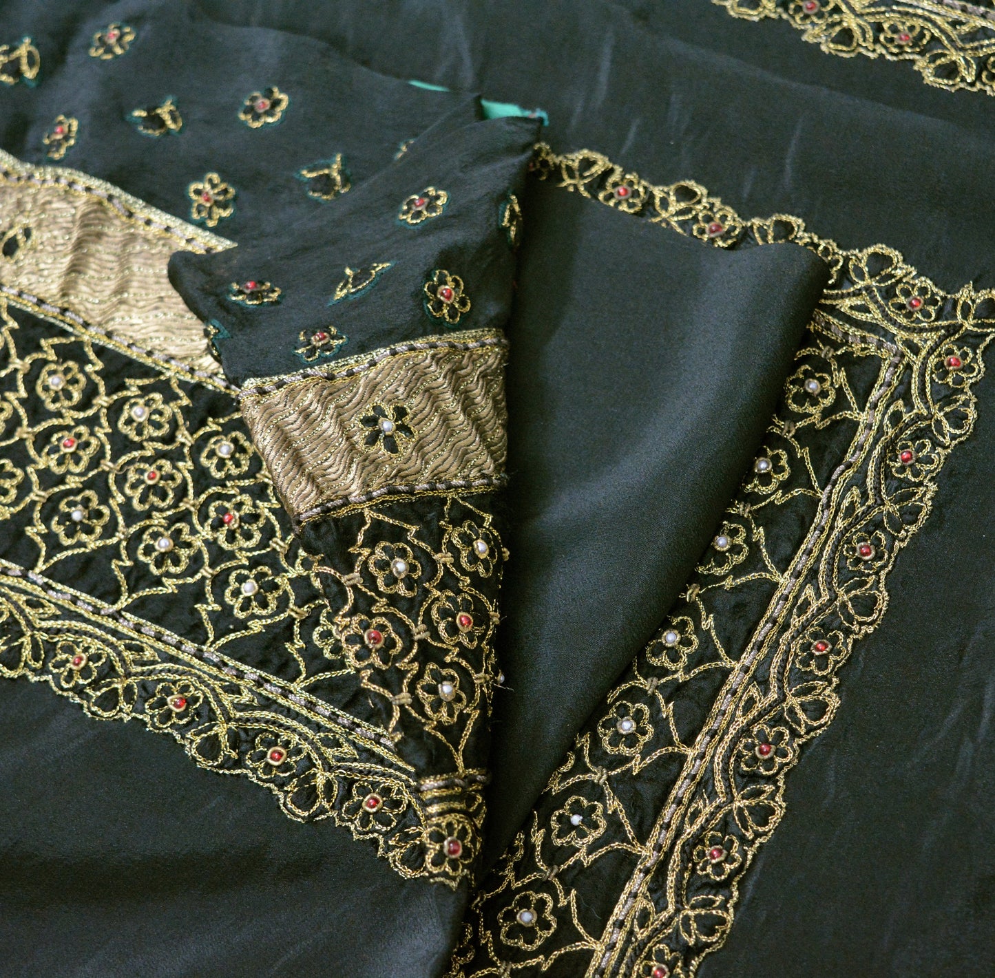 Indian Vintage Sari Black Heavy Pure Crepe Silk Hand Embroidered Saree Fabric 5Yard Ethnic Zardozi/ dabka Mess net