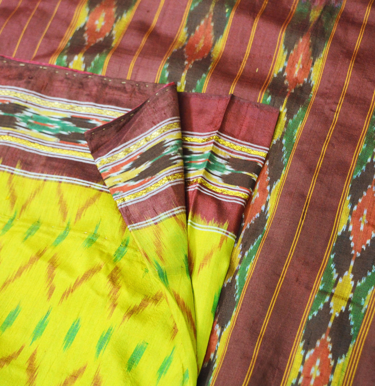 Indian Vintage Yellow & Maroon Pochampally Silk Saree Pure Silk Hand Woven Ikat Patola Indian Sari Fabric 5Yard Craft Ethnic Zari Border