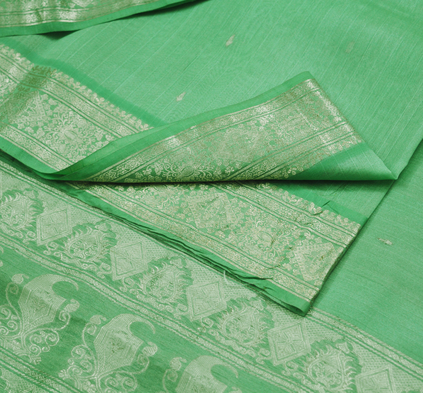 Indian Vintage Sari Heavy Saree Pure Silk Woven Banarasi Brocade Green 5Yard Golden Zari Floral