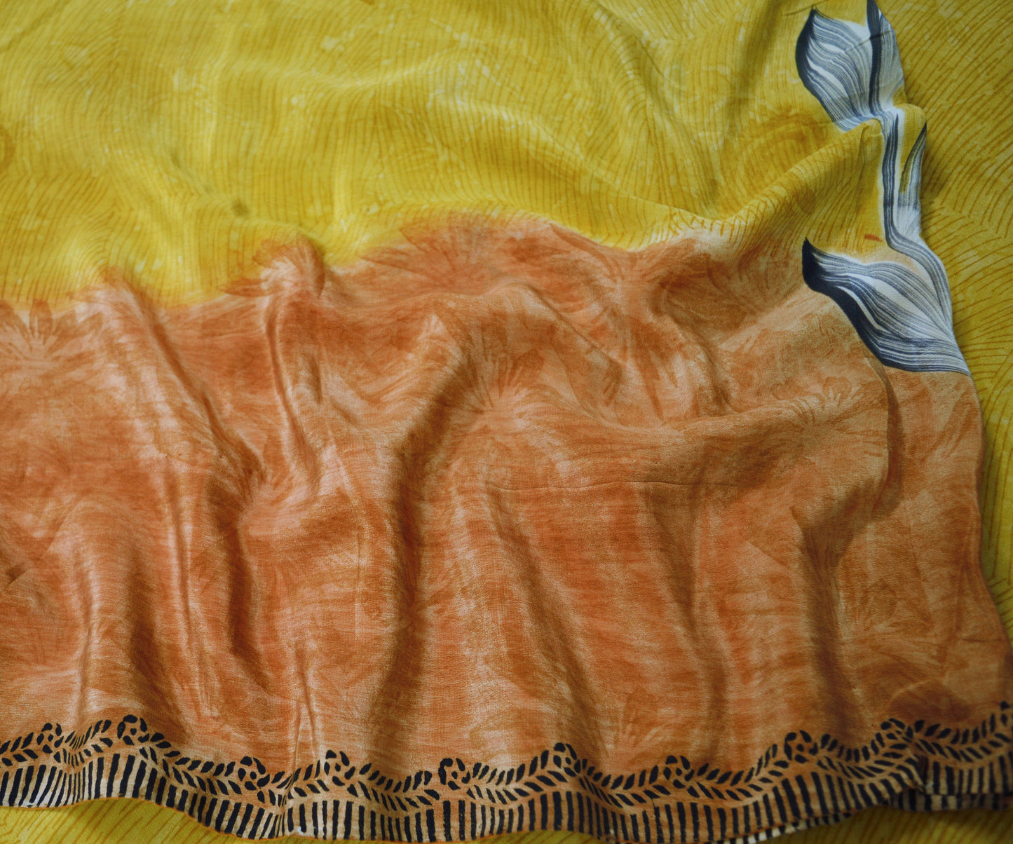 Indian Vintage Sari Pure Crepe Silk Printed Saree Craft Fabric 5yd Sewing Floral Wrap