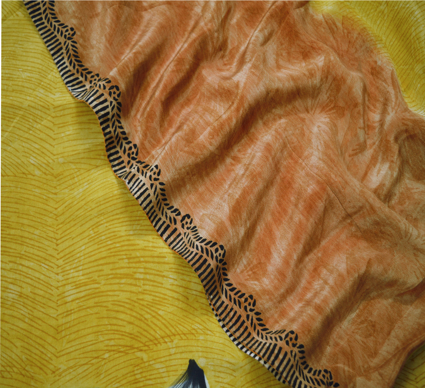 Indian Vintage Sari Pure Crepe Silk Printed Saree Craft Fabric 5yd Sewing Floral Wrap