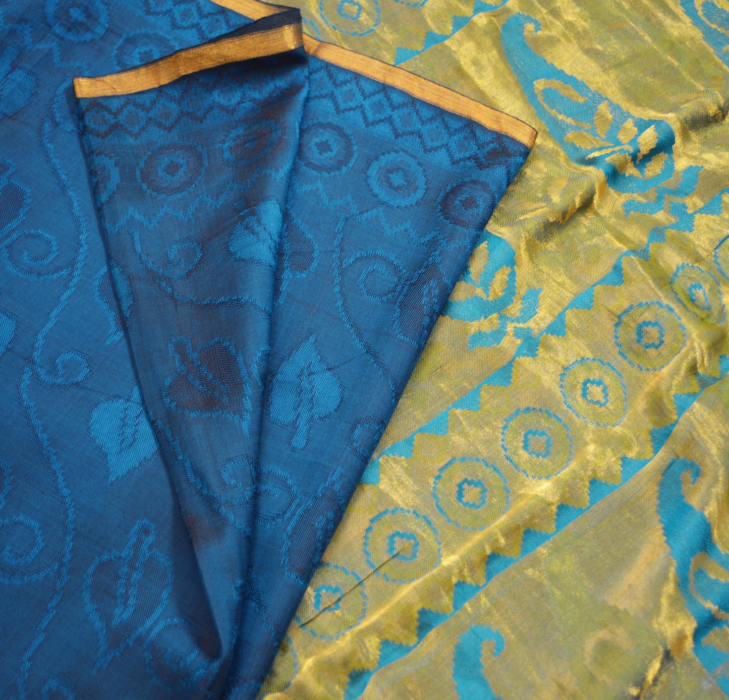 Vintage Blue Hand Woven Saree 100% Pure Silk Indian Sari Metallic Golden Zari 5Yard Floral Design